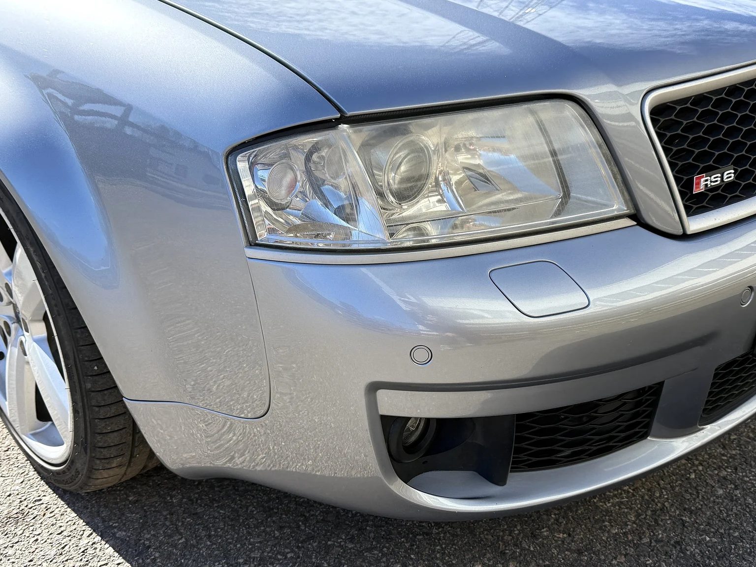 Exterior image of 2002 Audi RS 6 Avant (56)