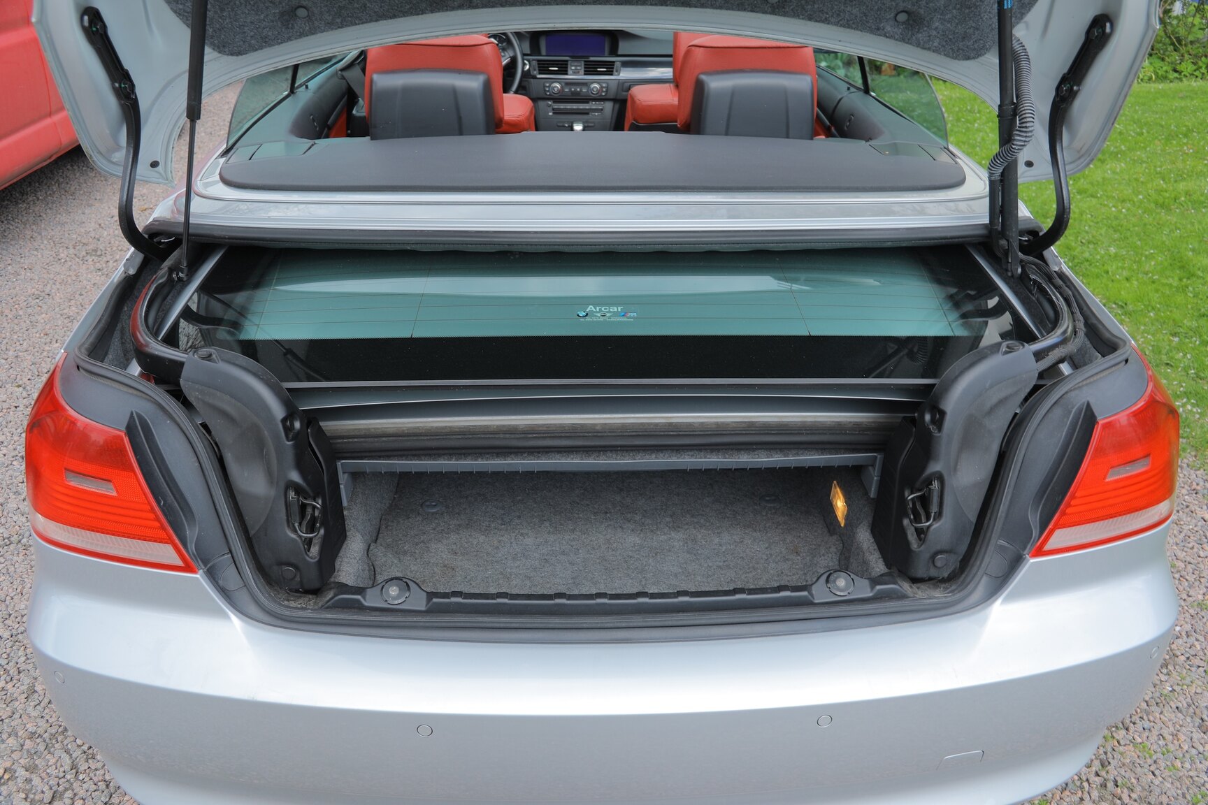 Interior image of 2008 BMW 325D Cabriolet