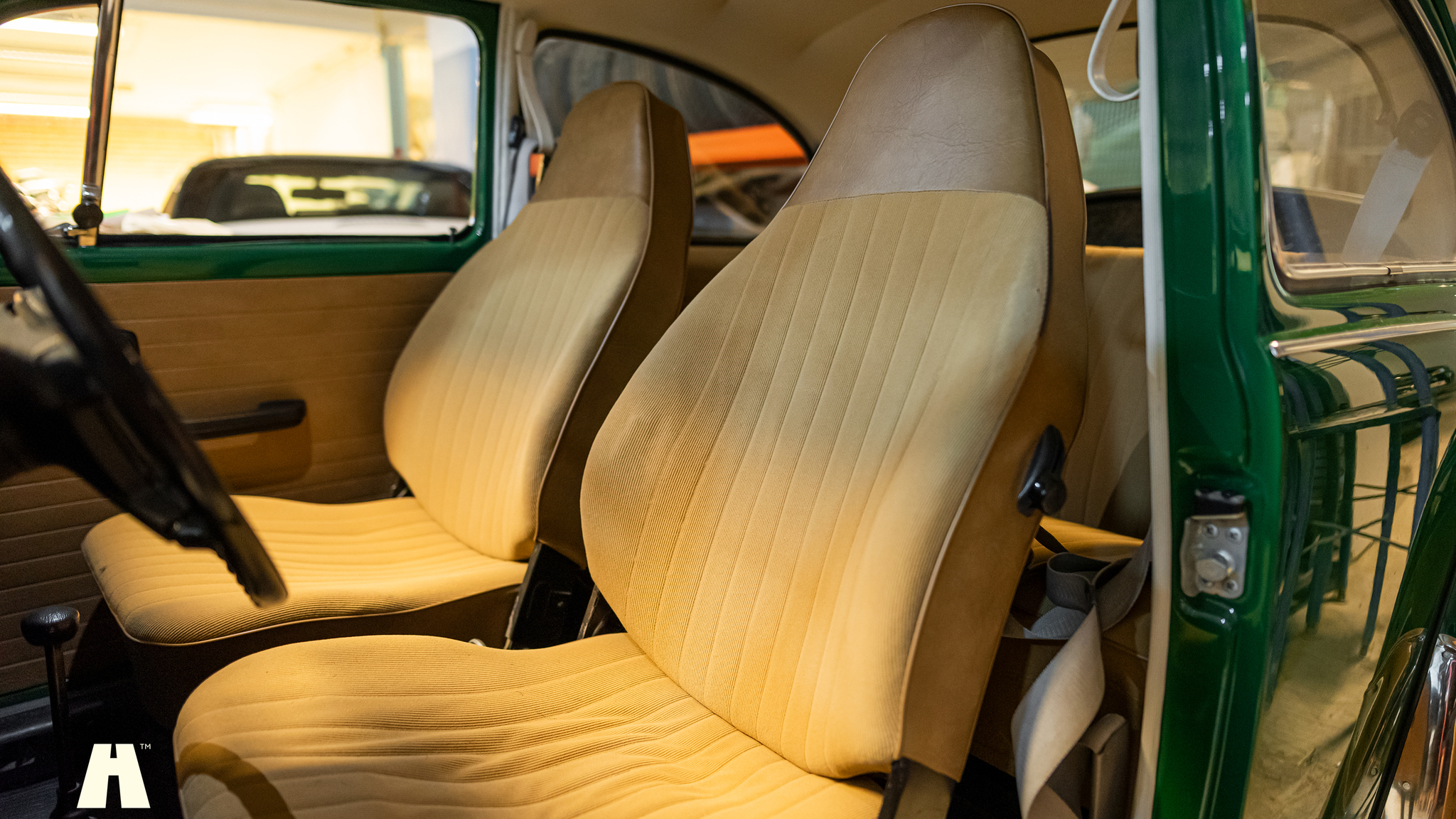 Innenraumfoto von 1973 Volkswagen Beetle 1303 S