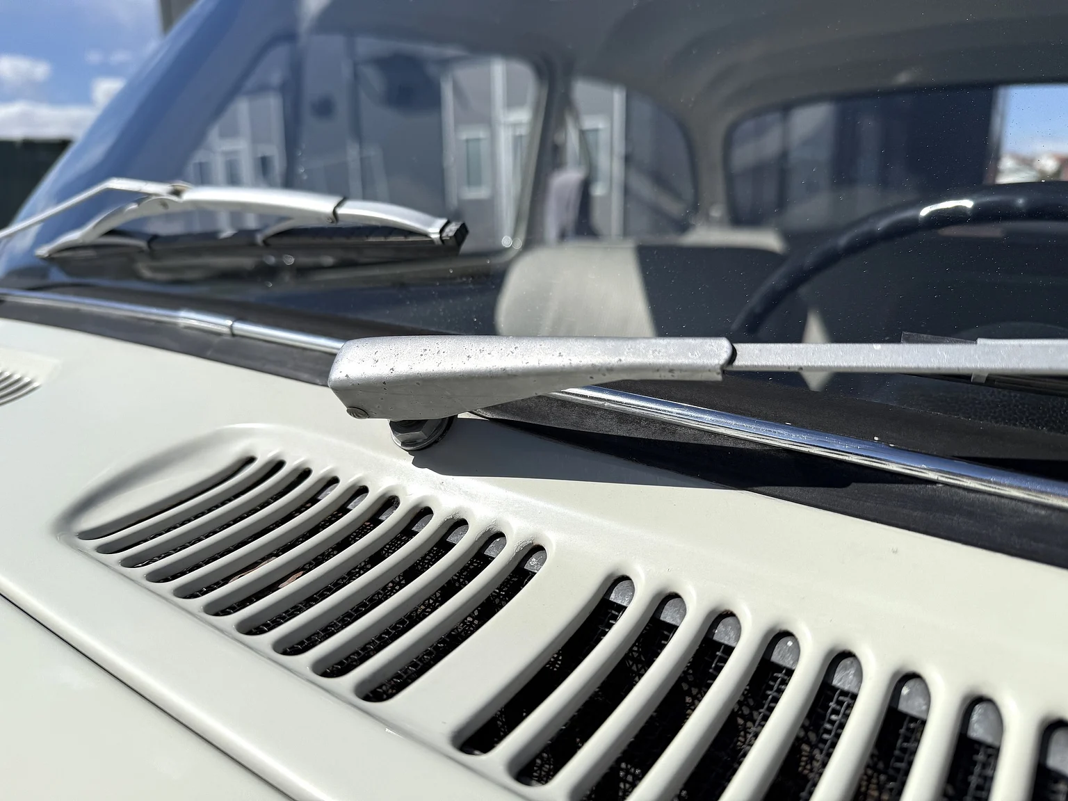 Aussenfoto 1965 Volkswagen 1500 Limousine 311 Notchback (45)