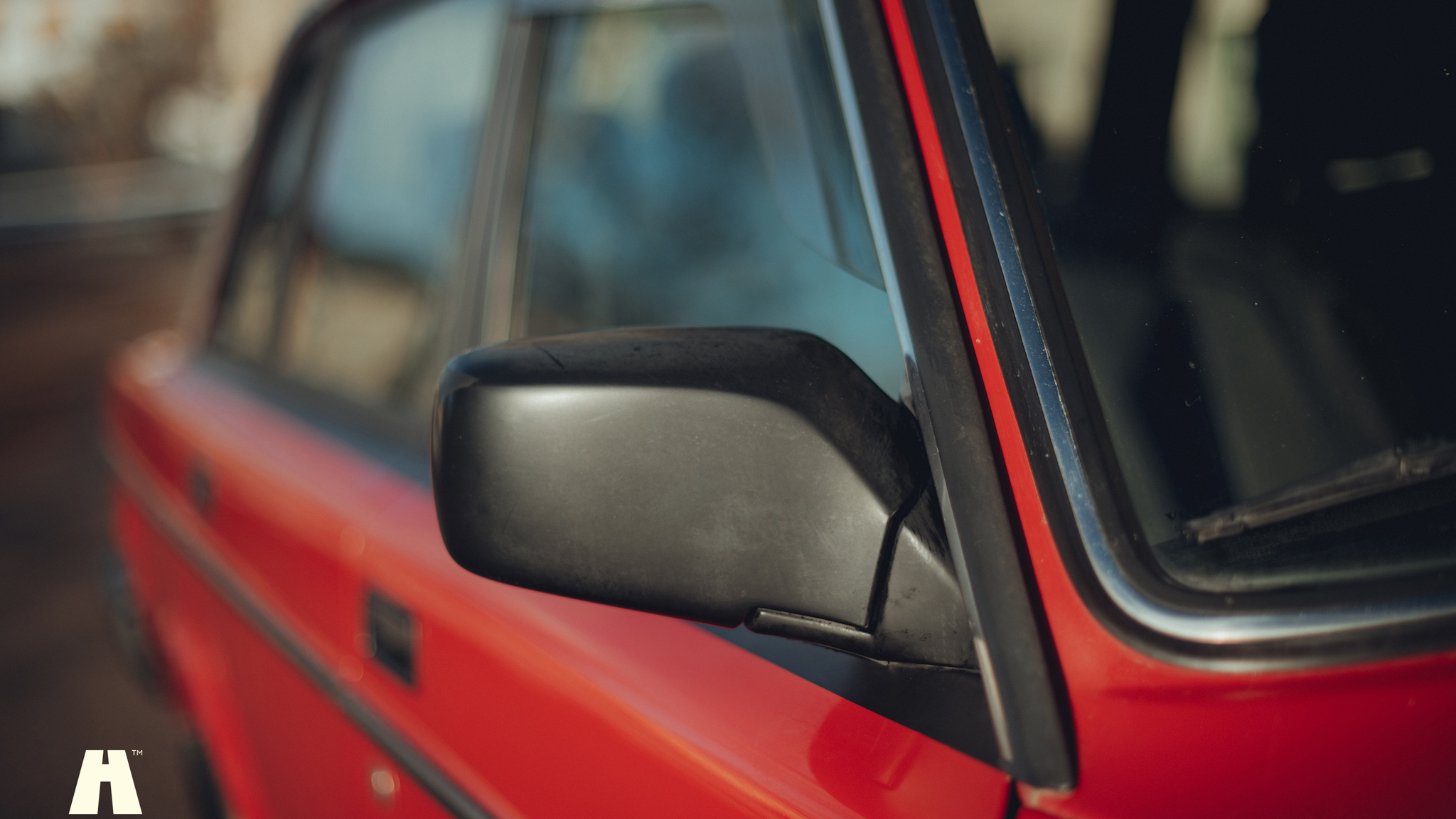 Exterior image of 1988 Volvo 240 GL (28)