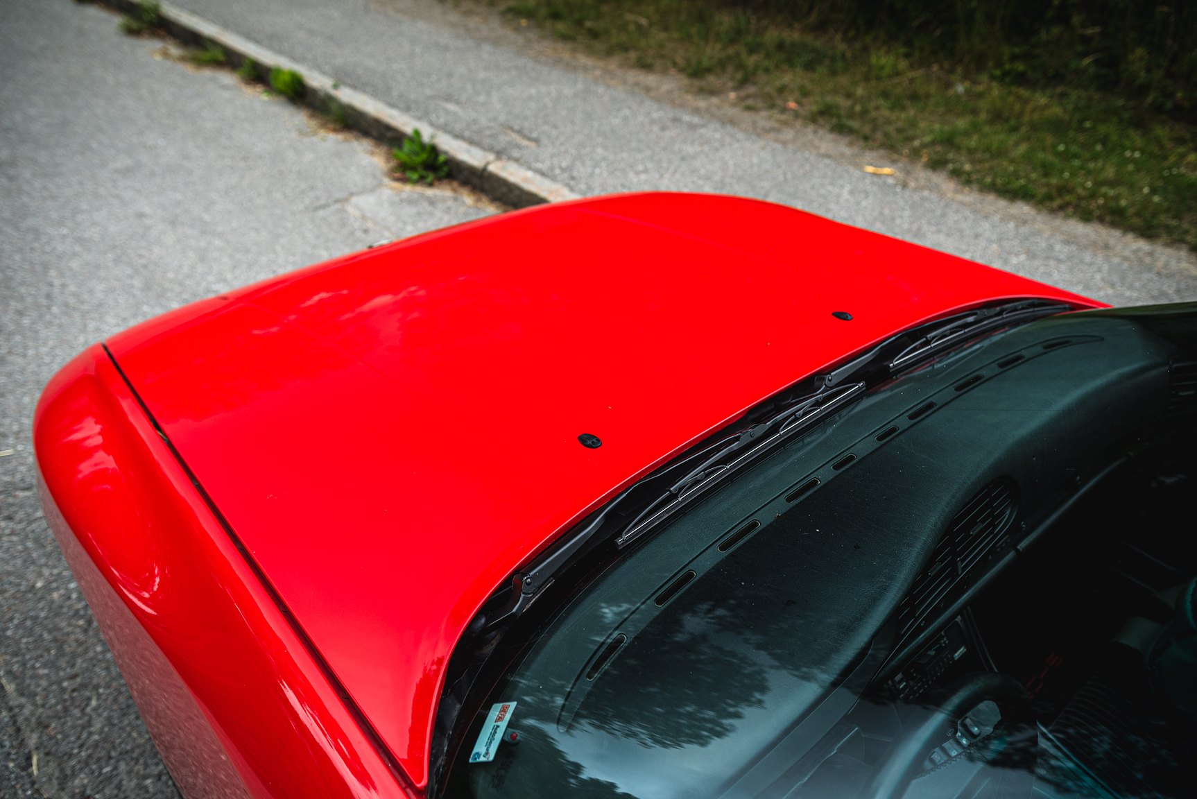Exterior image of 1988 Porsche 944