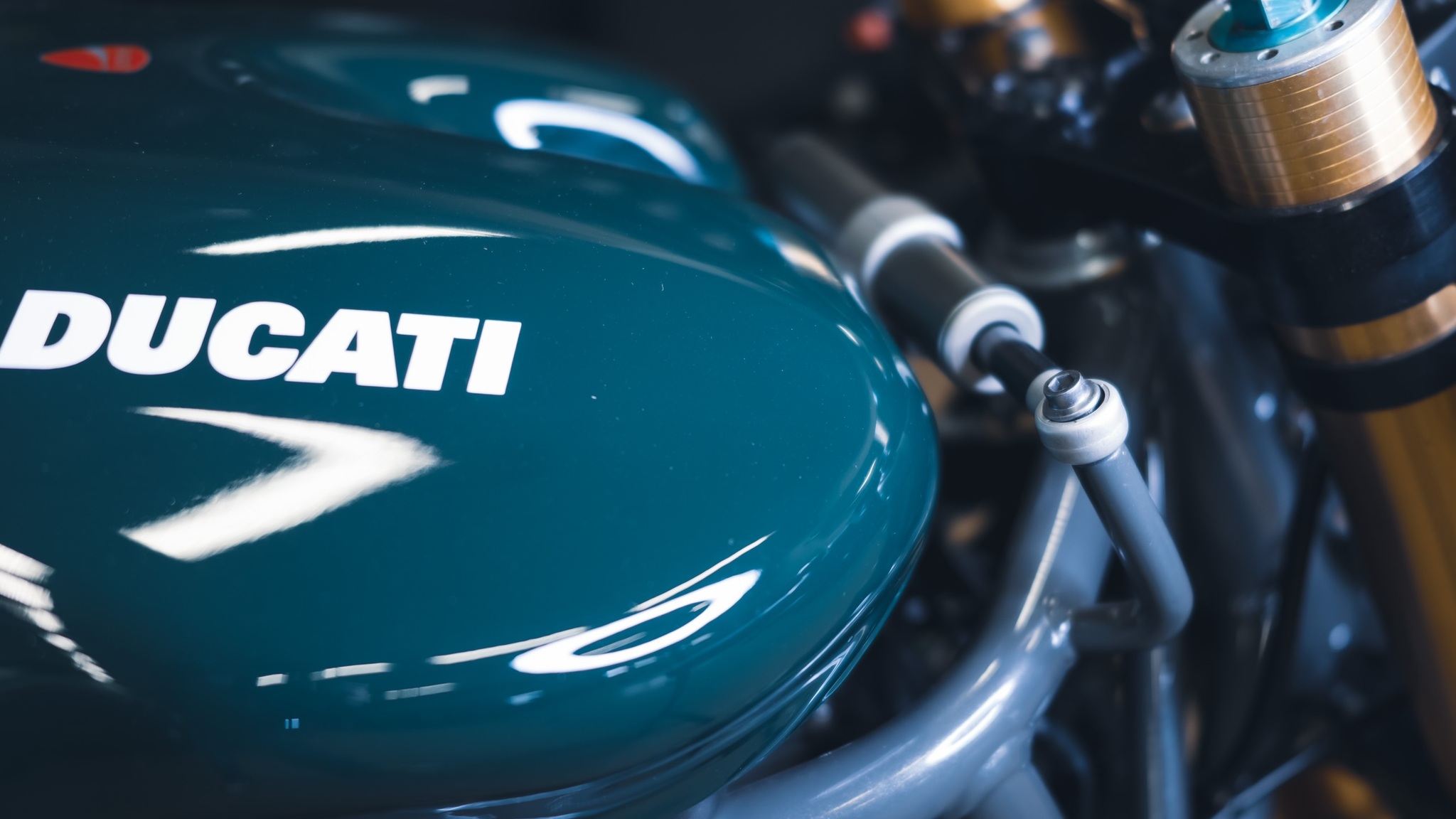 Exteriörbild på 2001 Ducati 750SS ie