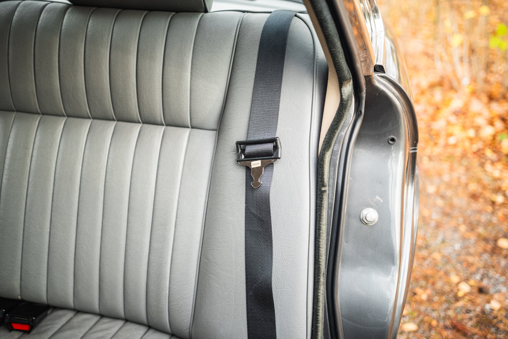 Interior image of 1988 Jaguar XJ Sovereign