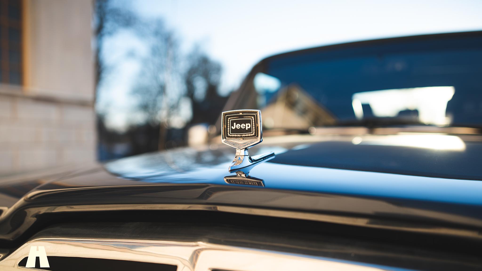 Aussenfoto 2015 Woodland Restomod Grand Wagoneer #002 Euro 6