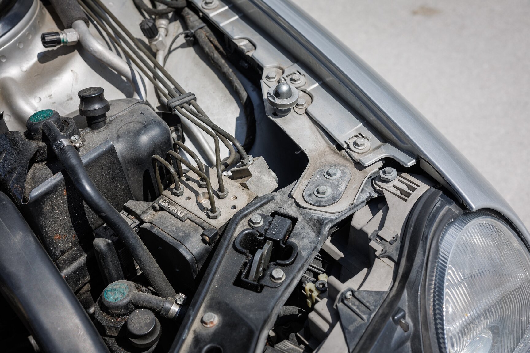 Image of 2000 Mercedes-Benz CL600 mechanics
