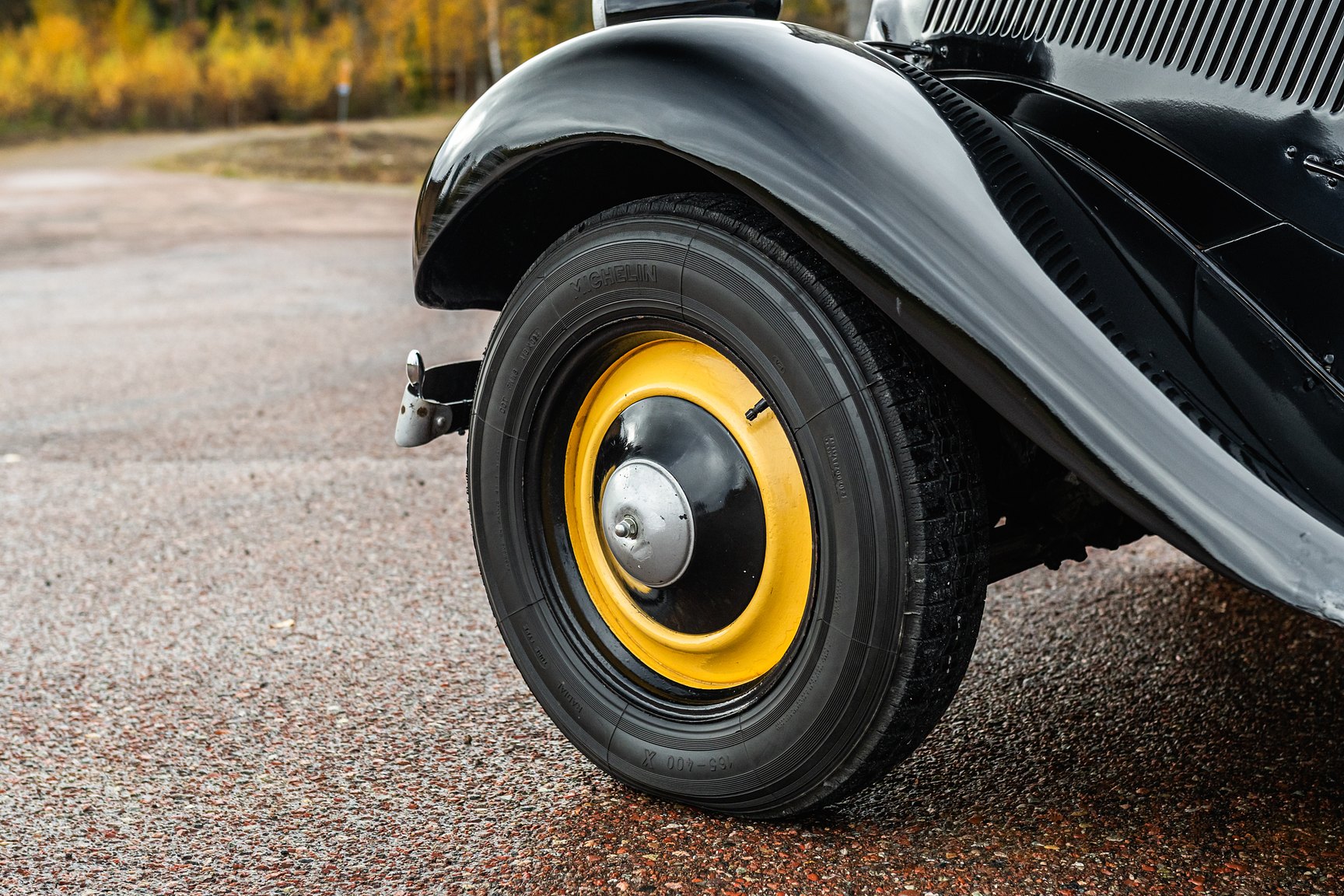Exterior image of 1951 Citroën Berline 11 Sport