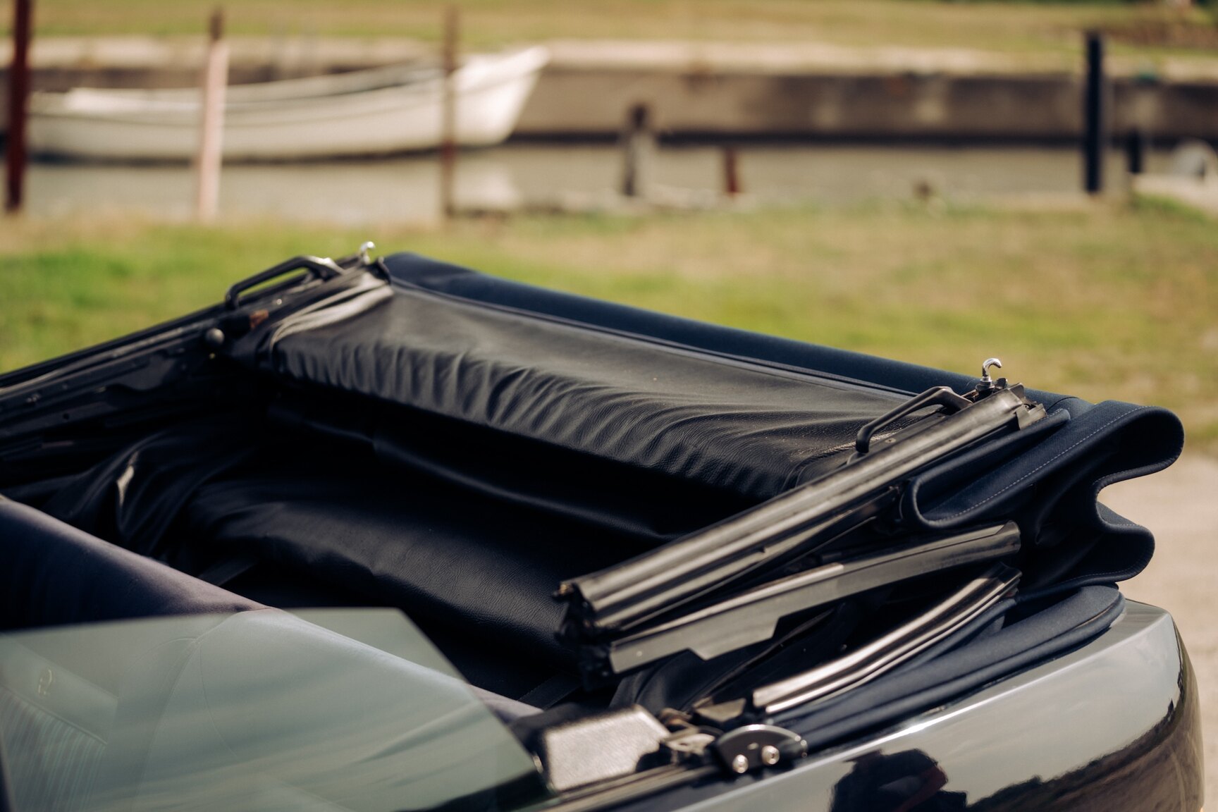 Exterior image of 1991 VW Golf Cabriolet "Etienne Aigner Edition"