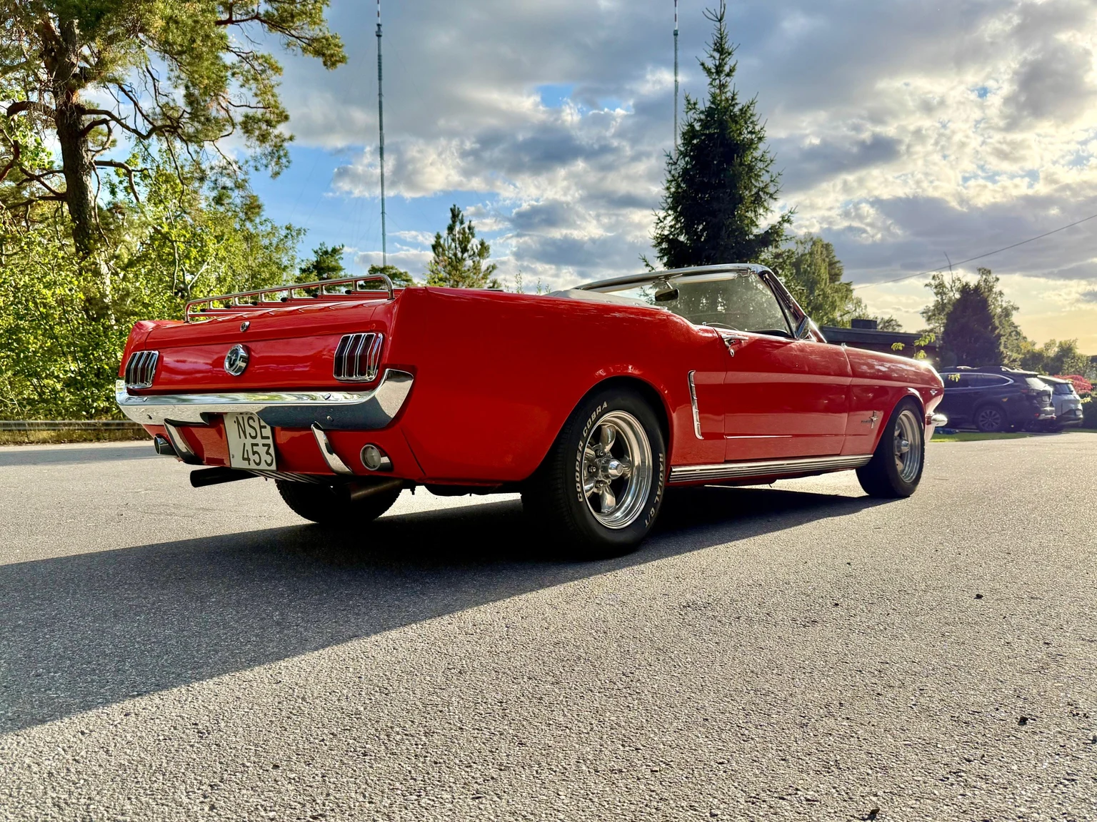 Exterior image of 1965 Ford Mustang Cabriolet (3)