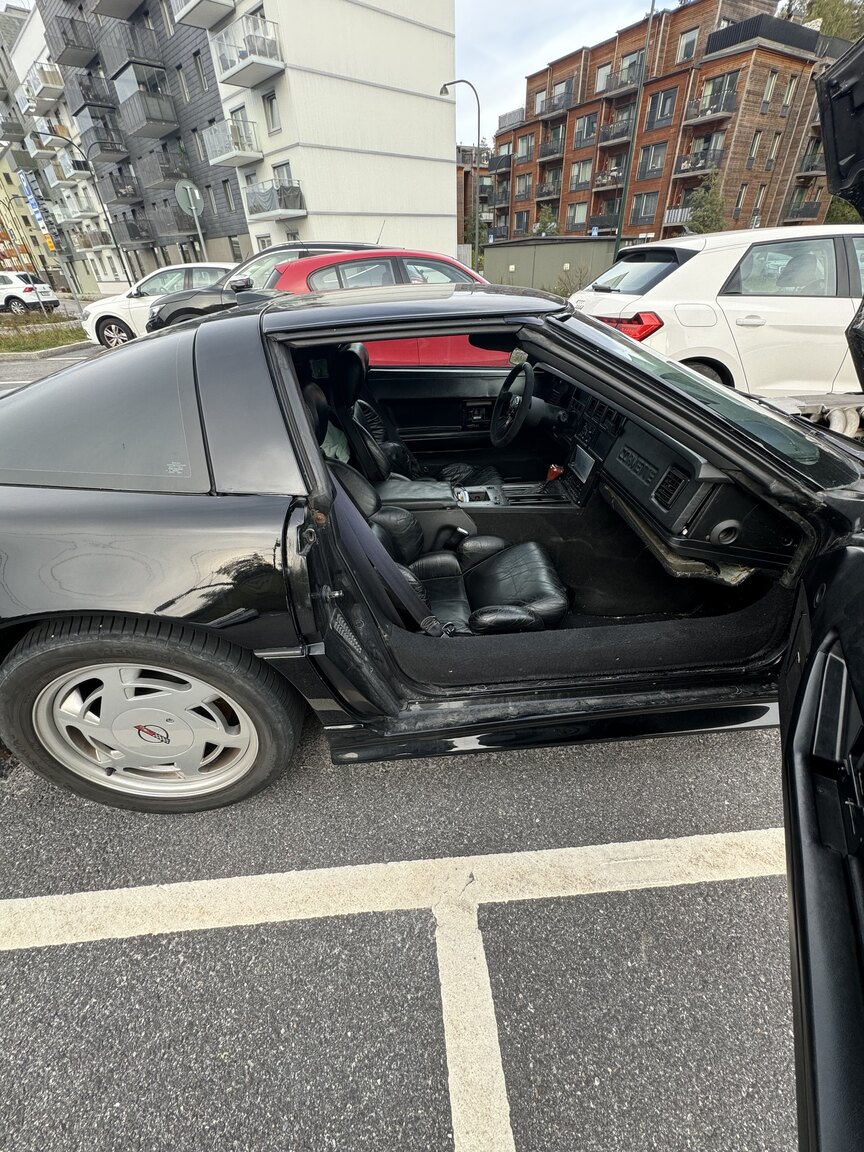 Interior image of 1989 Chevrolet Corvette 