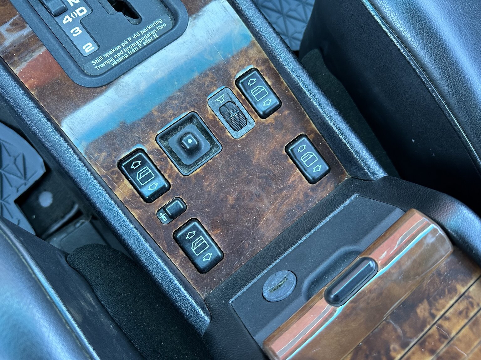 Interiörbild 1990 Mercedes-Benz 300 CE 24V