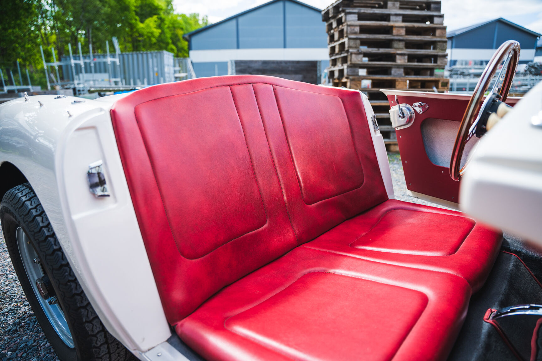 Innenraumfoto von 1960 Berkeley B95 (5)