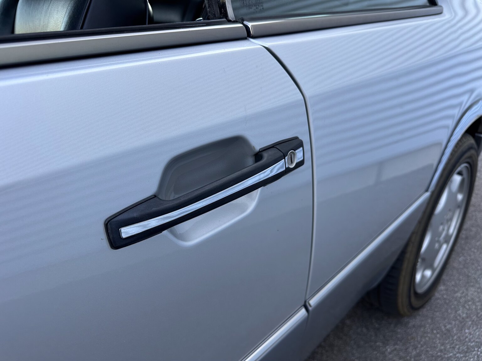 Exterior image of 1992 Mercedes-Benz 300 CE-24