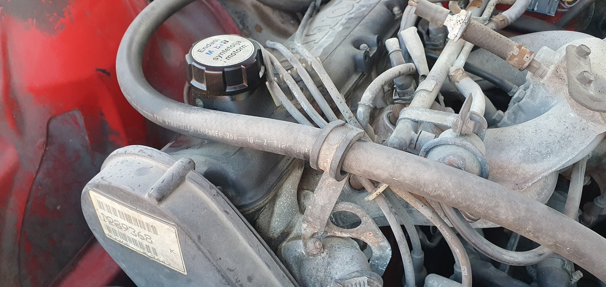 Image of 1990 Volvo 245 GL mechanics