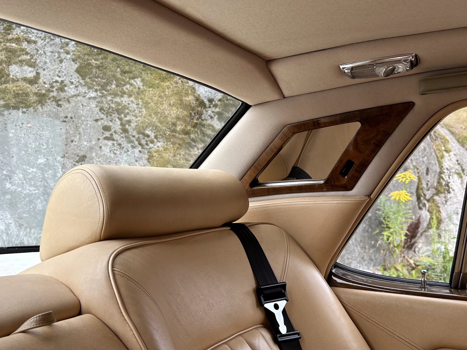 Interior image of 1982  Rolls Royce Silver Spirit