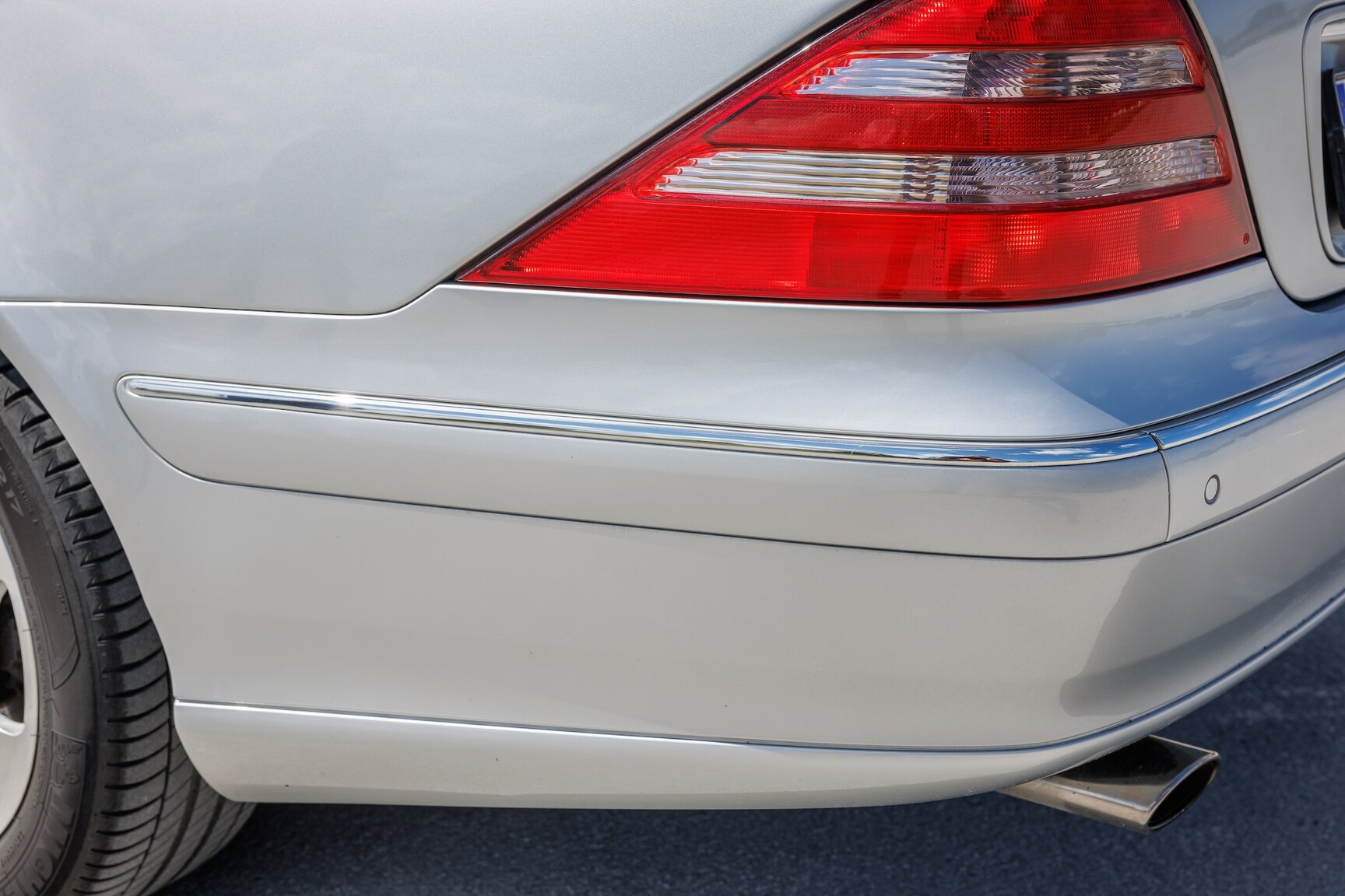 Exterior image of 2000 Mercedes-Benz CL600