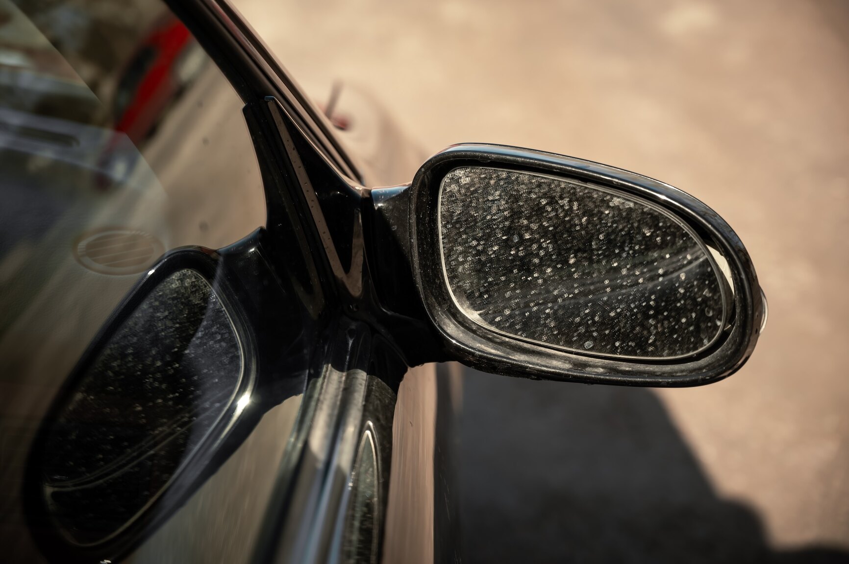 Exteriörbild på 2001 Mercedes-Benz SLK 320