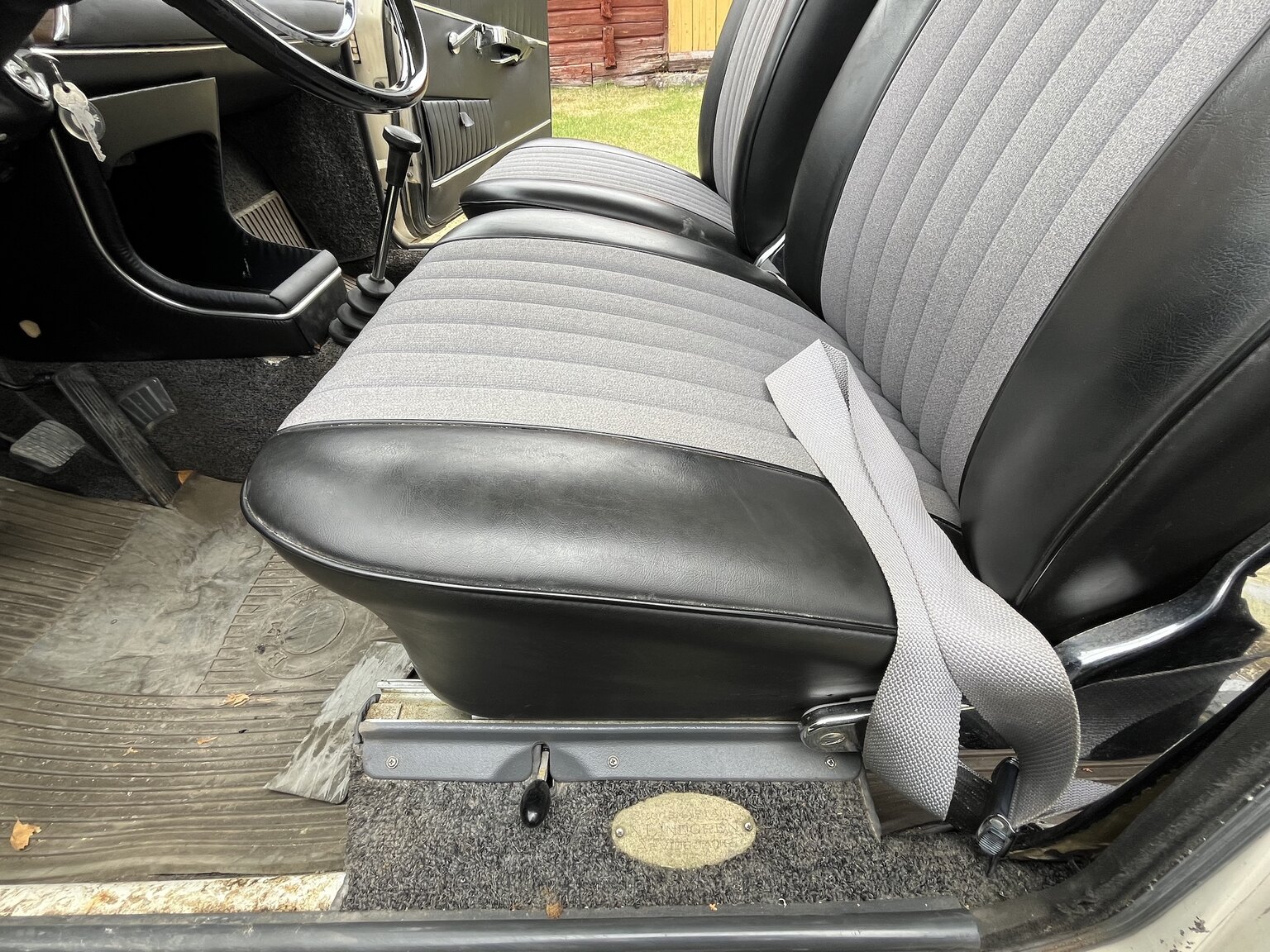 Interior image of 1965 BMW 1800