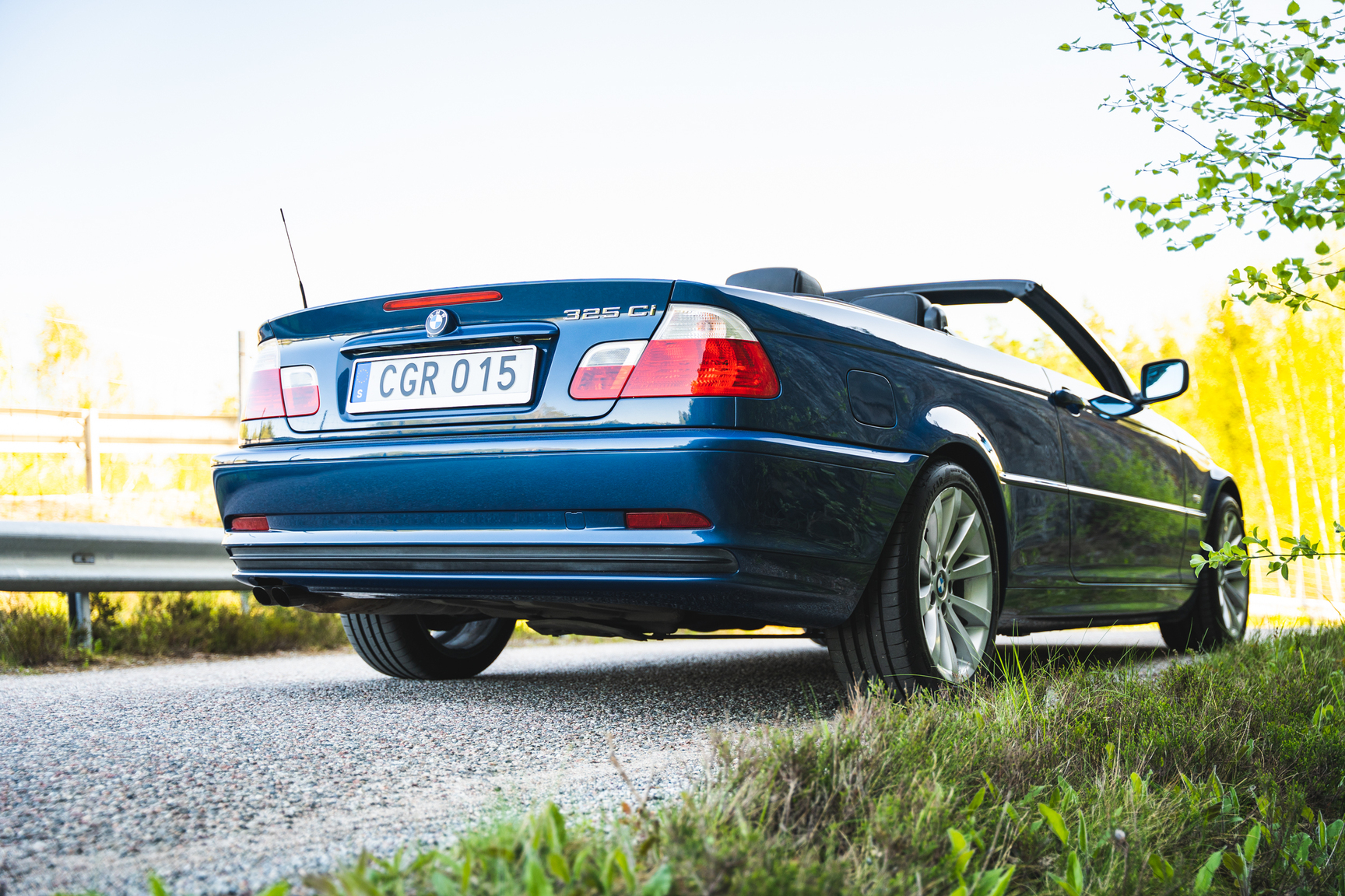 Aussenfoto 2001 BMW E46 325 Cabriolet (6)