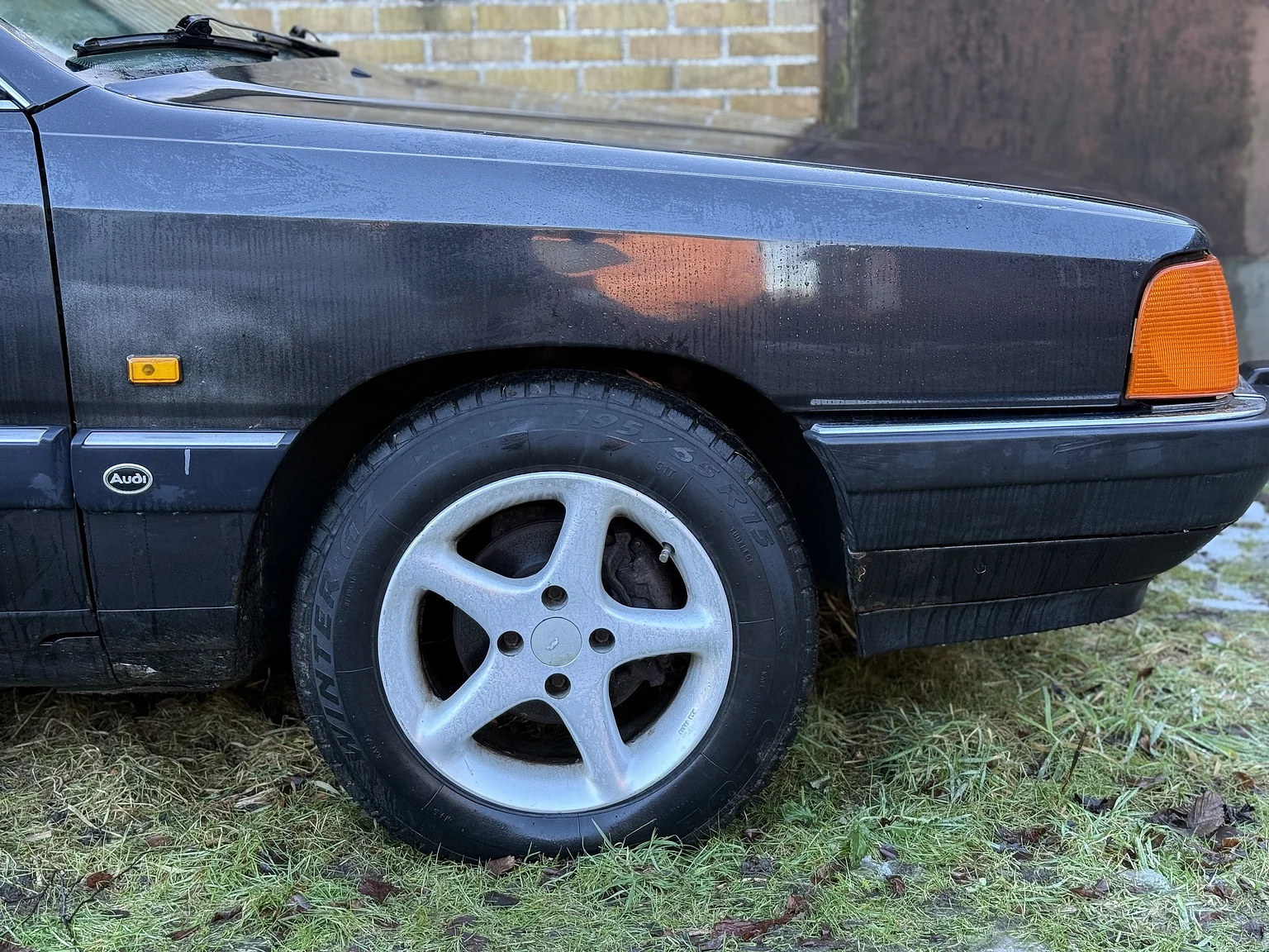 Exteriörbild på 1990 Audi 100 Avant (9)
