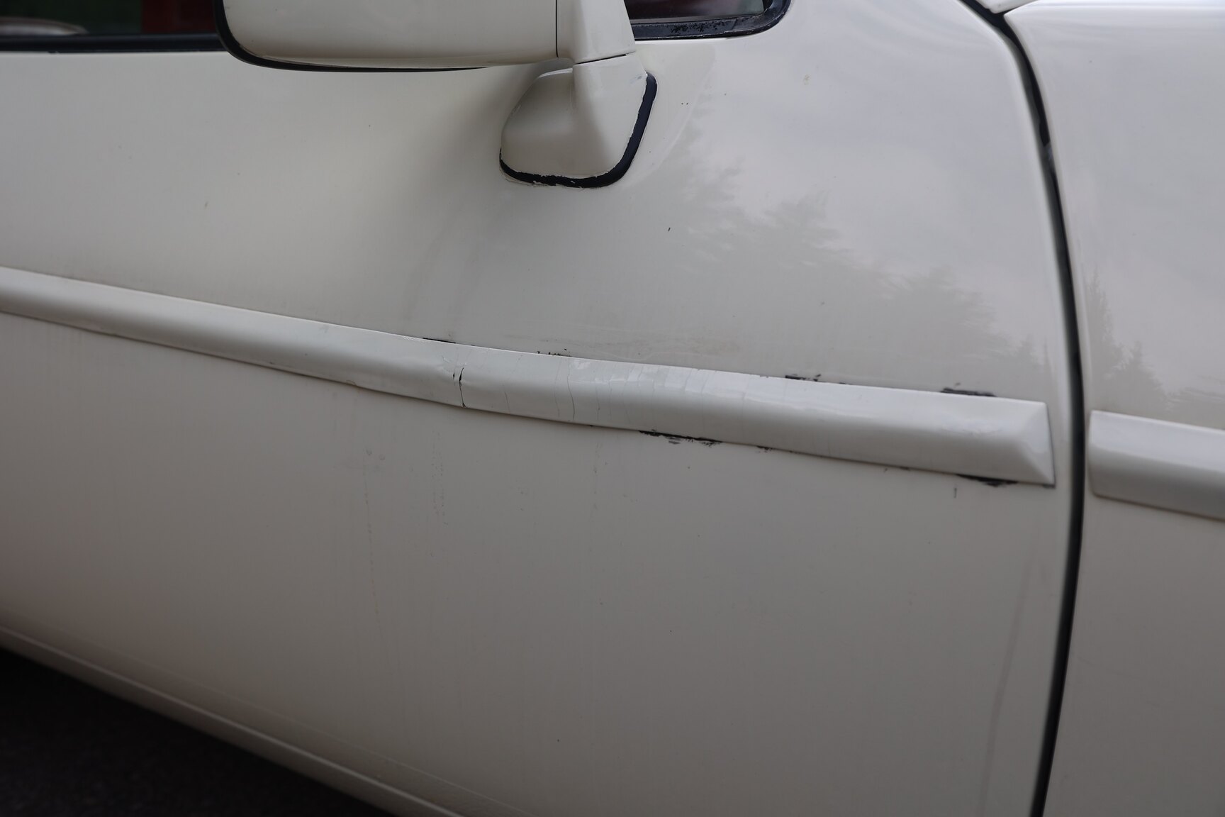 Exterior image of 1981 Porsche 928 S