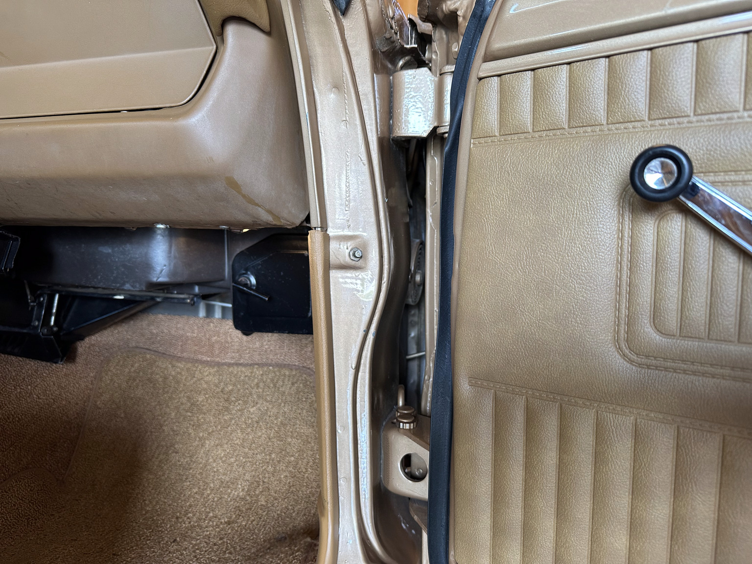 Interiörbild 1969 Dodge Dart Swinger 340