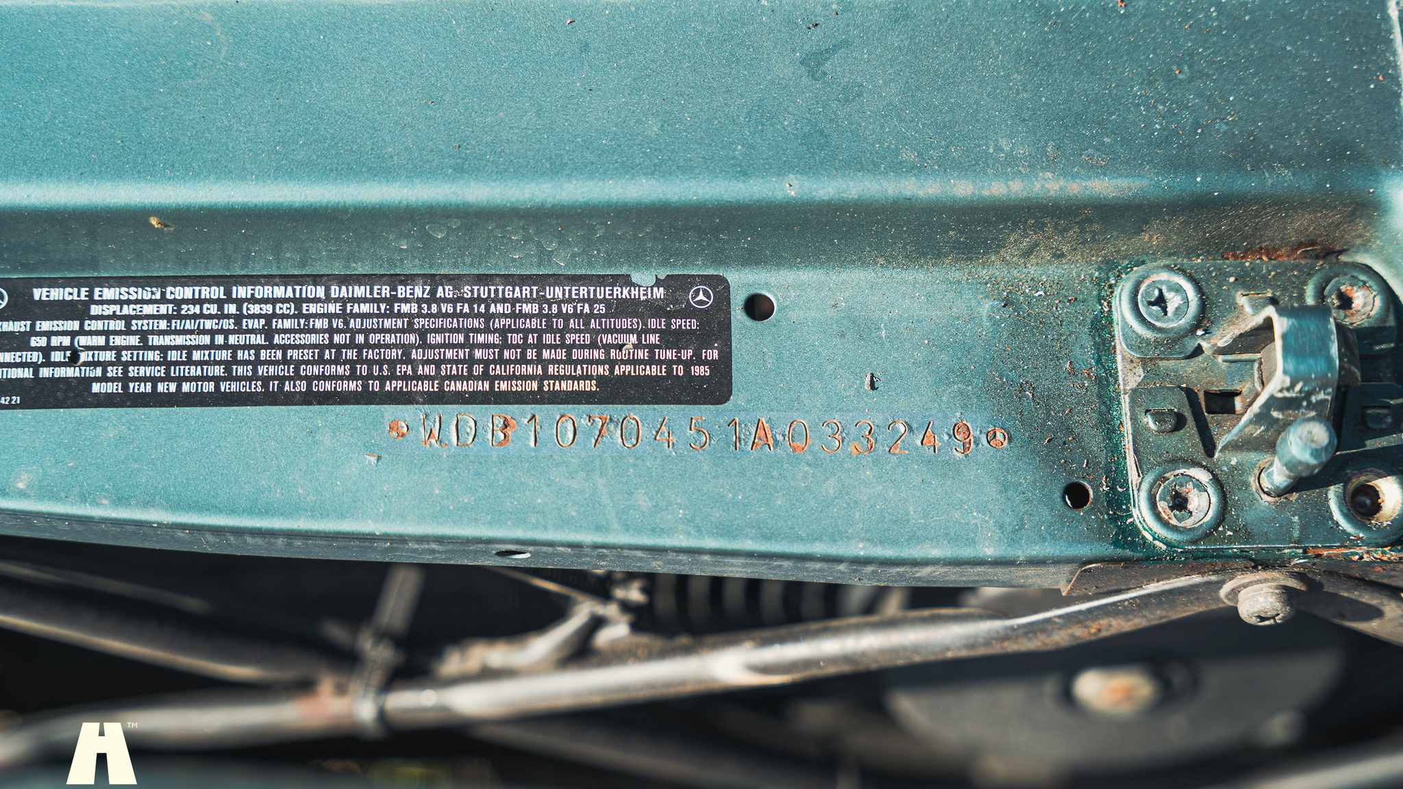 Image of 1985 Mercedes-Benz 380 SL mechanics