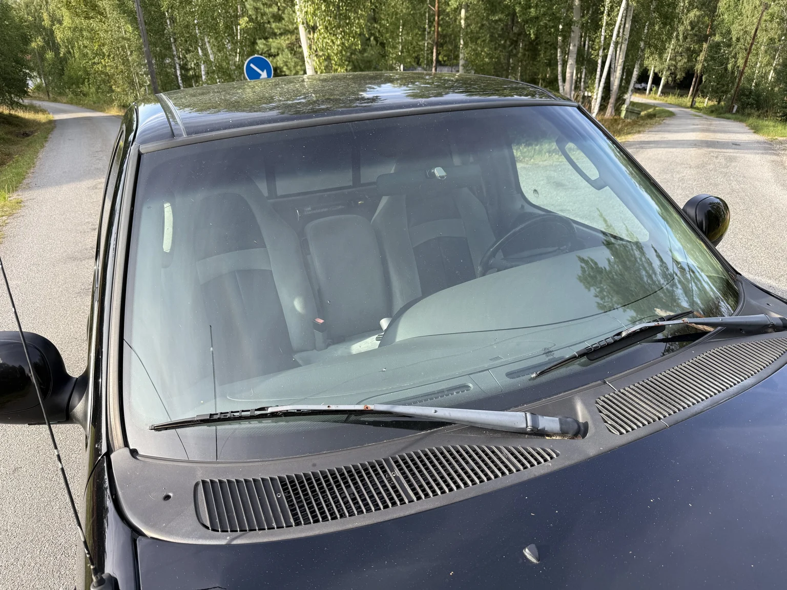 Exterior image of 2002 Ford F-150 SVT Lightning (11)