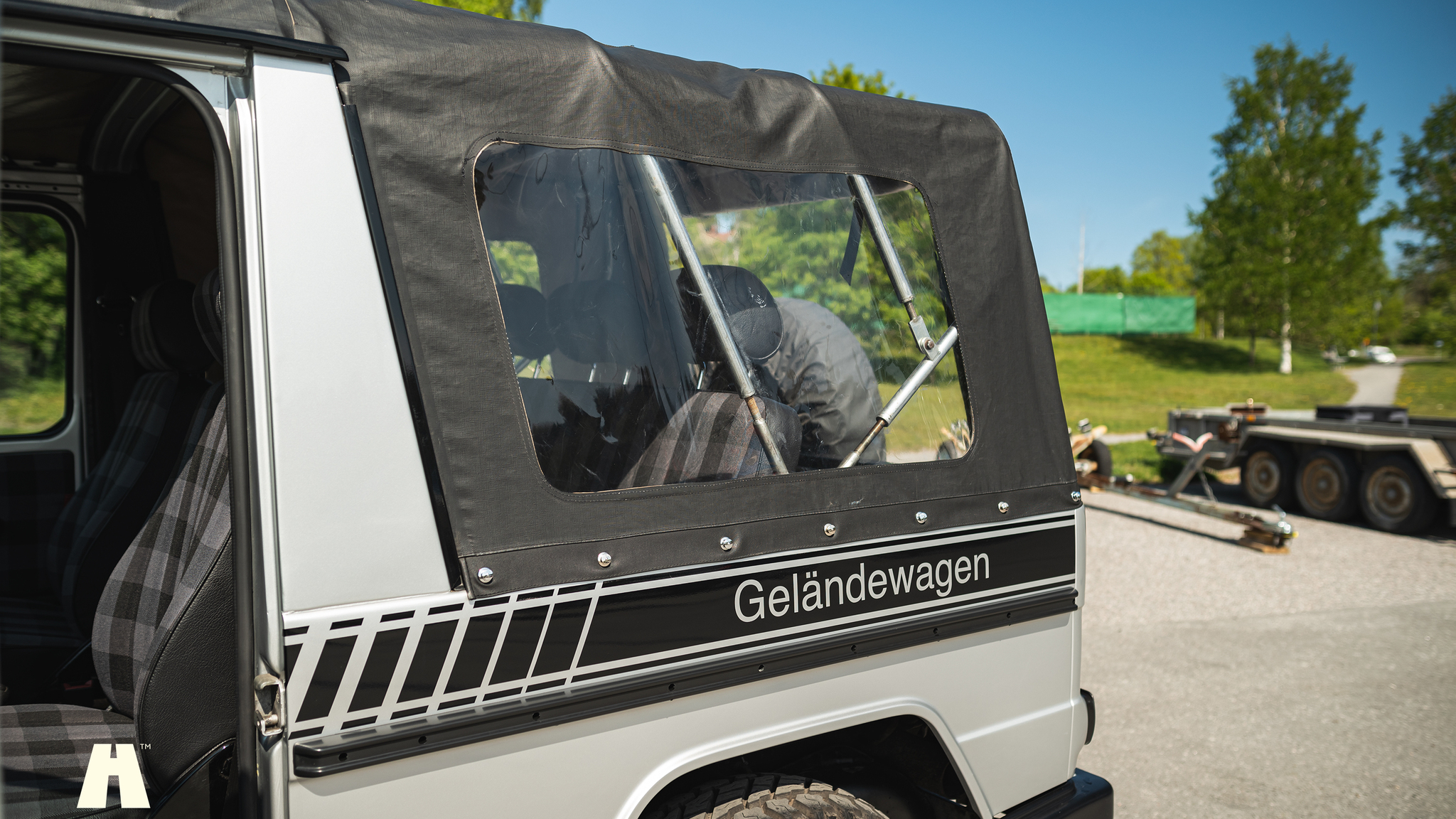 Exteriörbild på 1985 Mercedes 230GE Cabrio