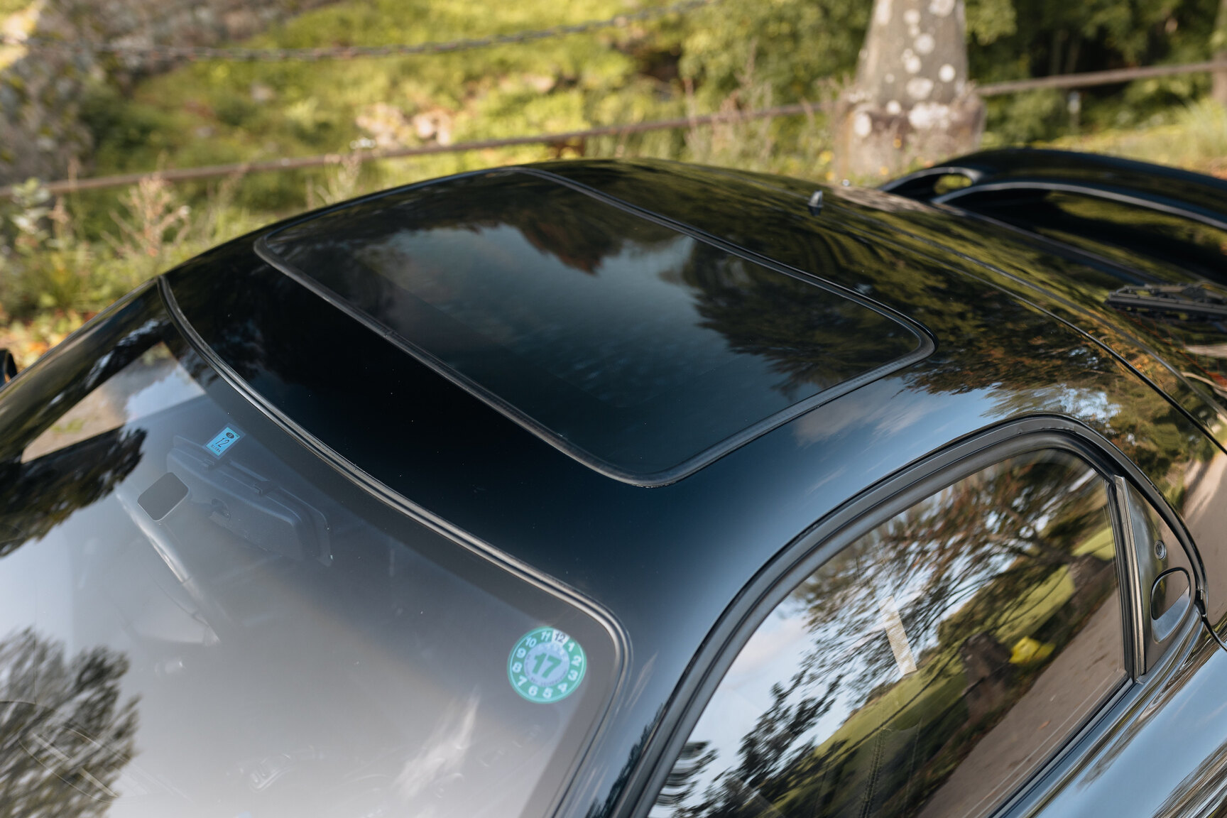 Exterior image of 1994 Mazda RX7 (36)