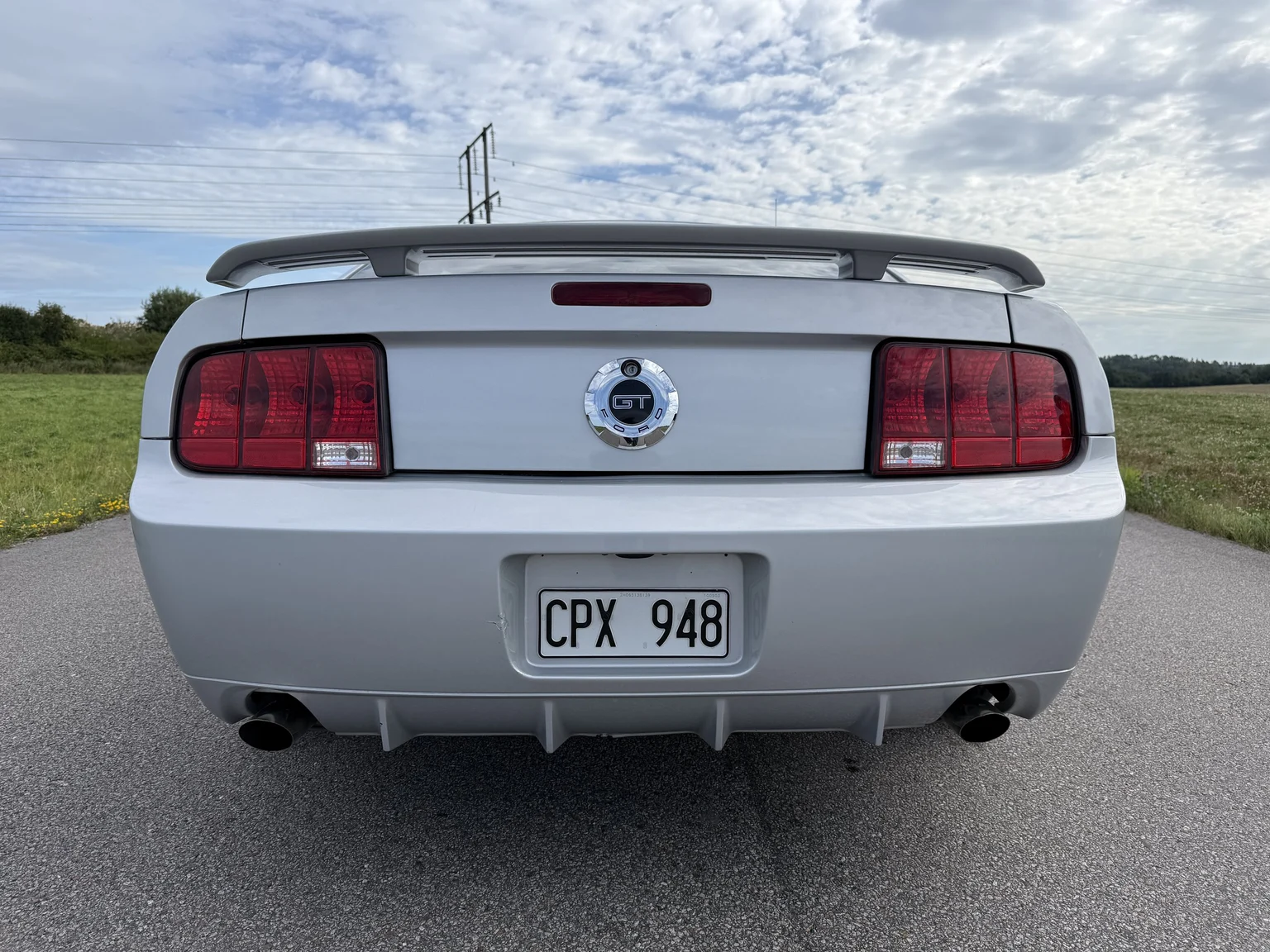 Exteriörbild på 2006 Ford Mustang GT (15)