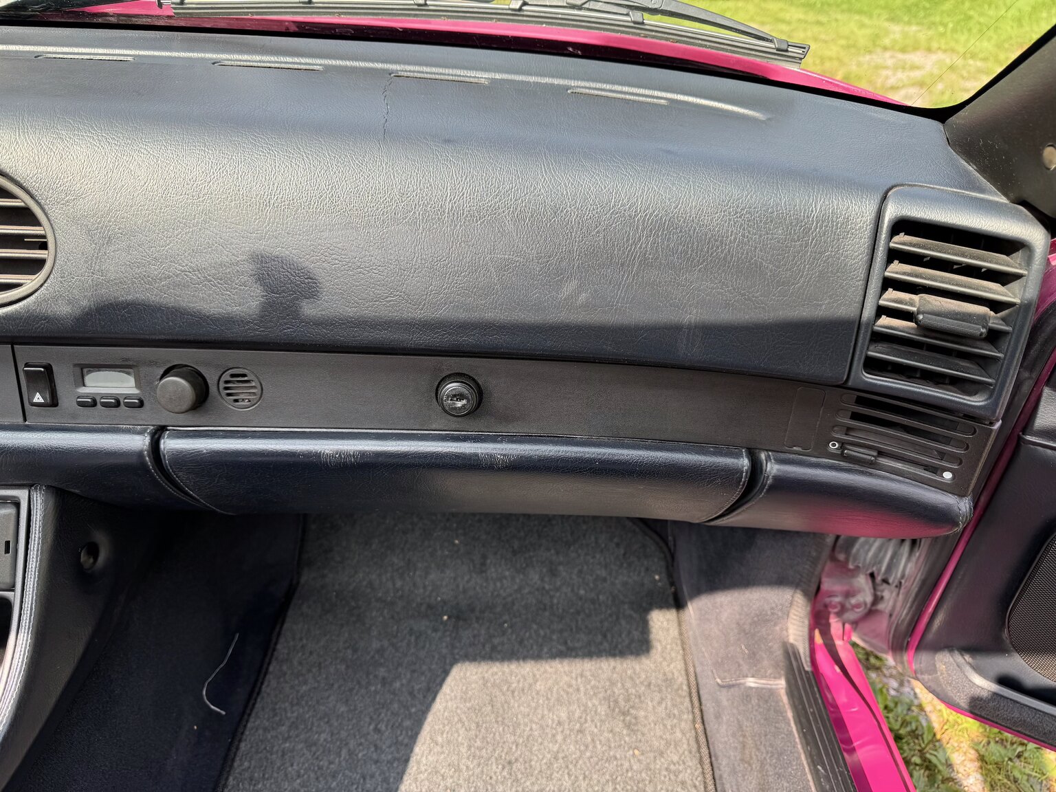 Interior image of 1990 Porsche 944 S2 Convertible