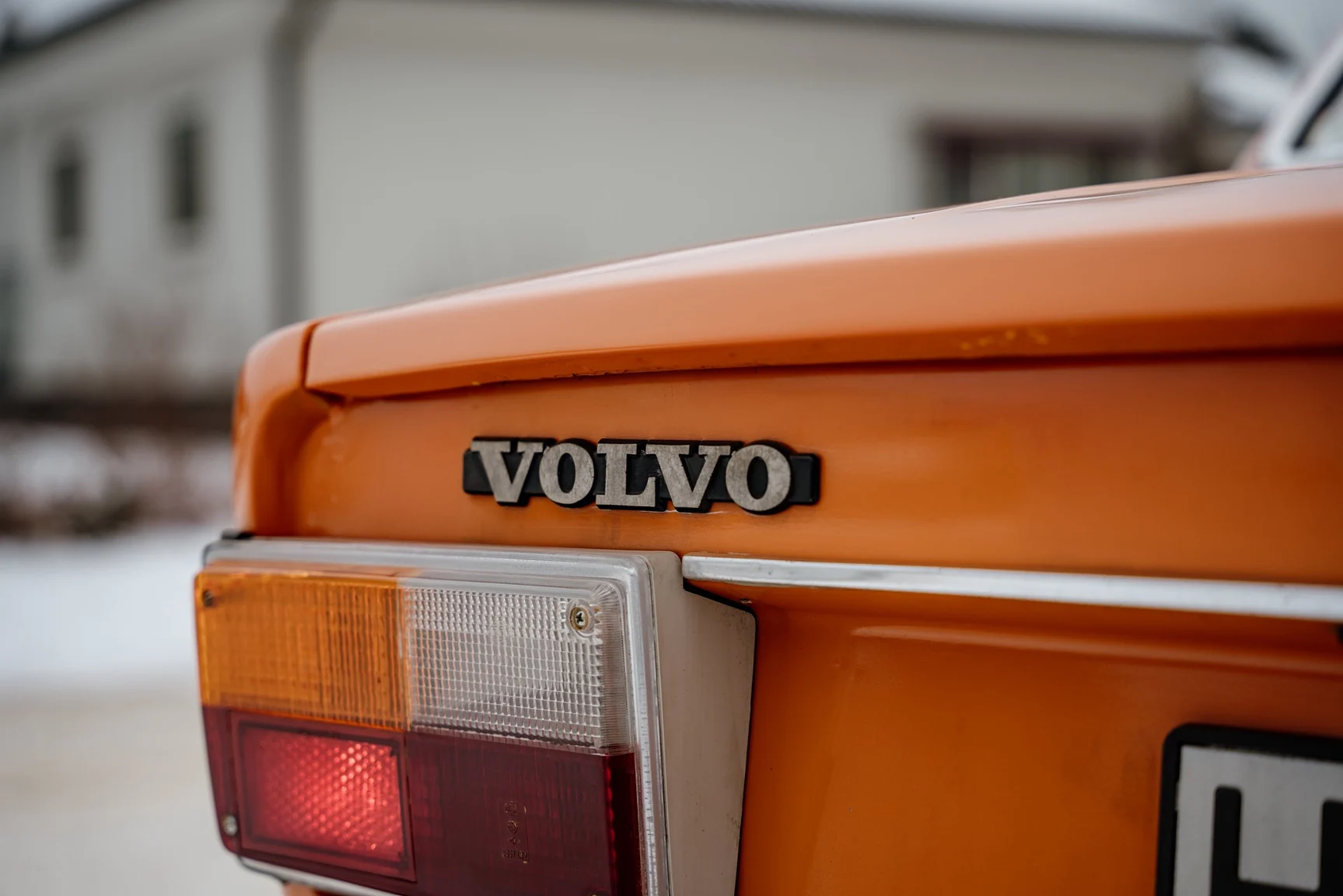 Exteriörbild på 1975 Volvo 242 2-dörrars coupé (64)