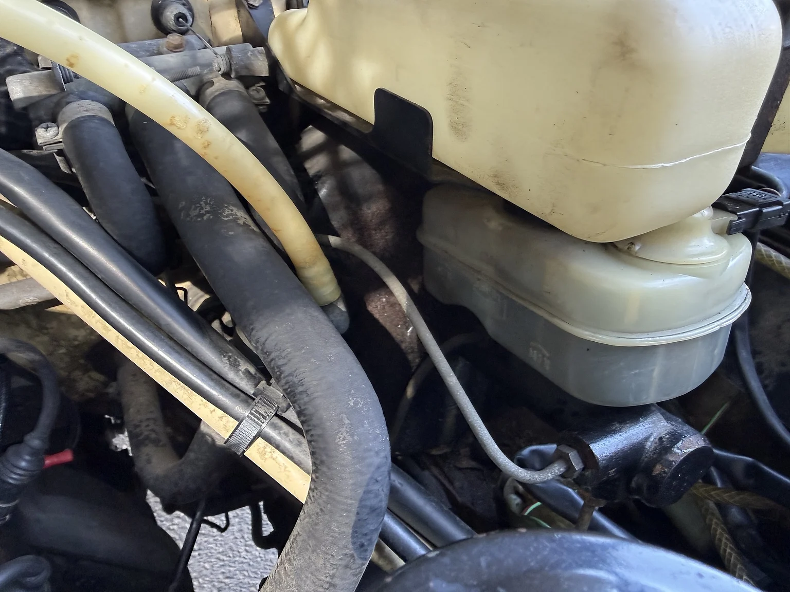 Image of 1974 Mercedes-Benz 230 Automatic (17) mechanics