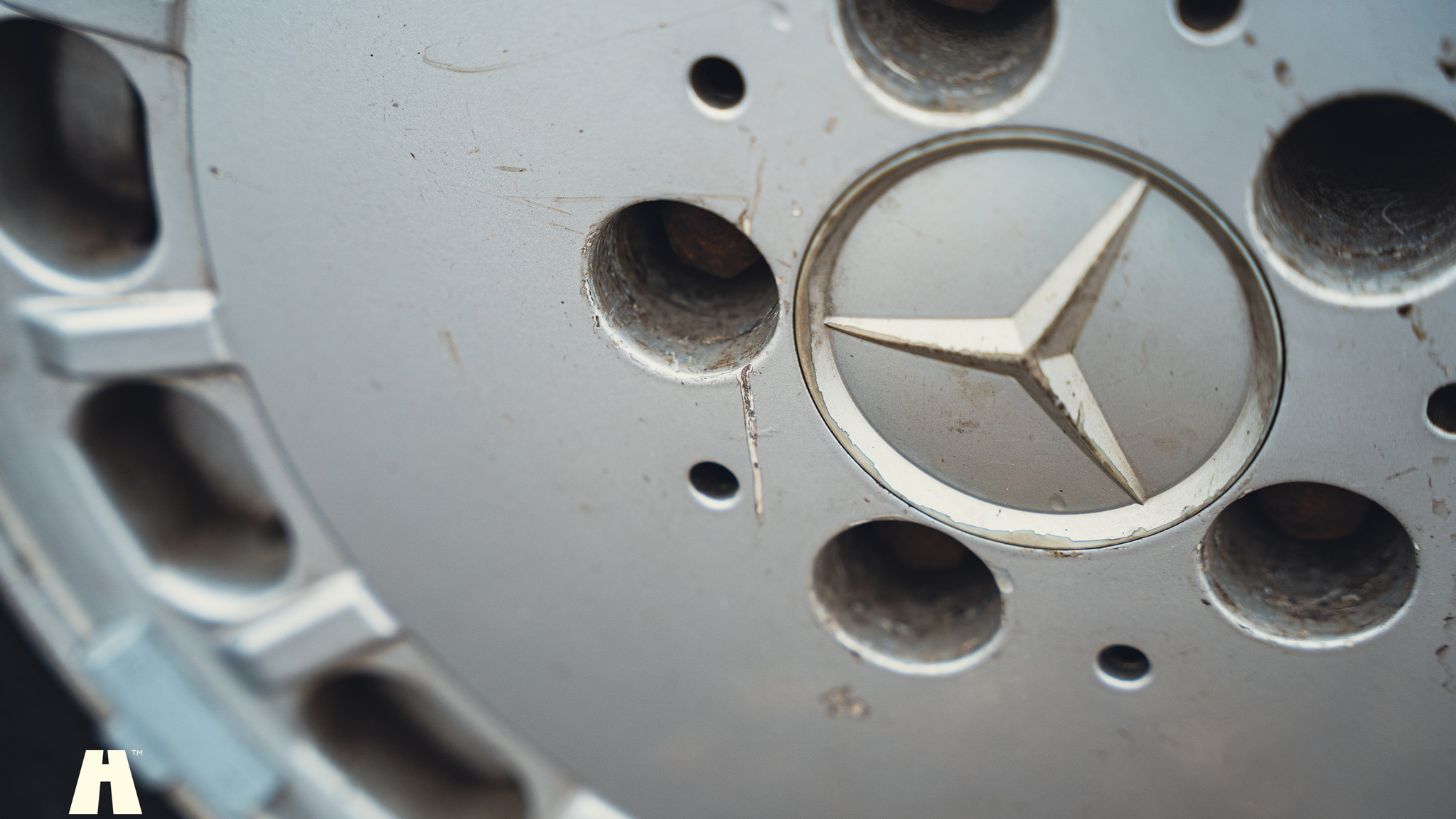 Aussenfoto 1990 Mercedes 300 CE-24