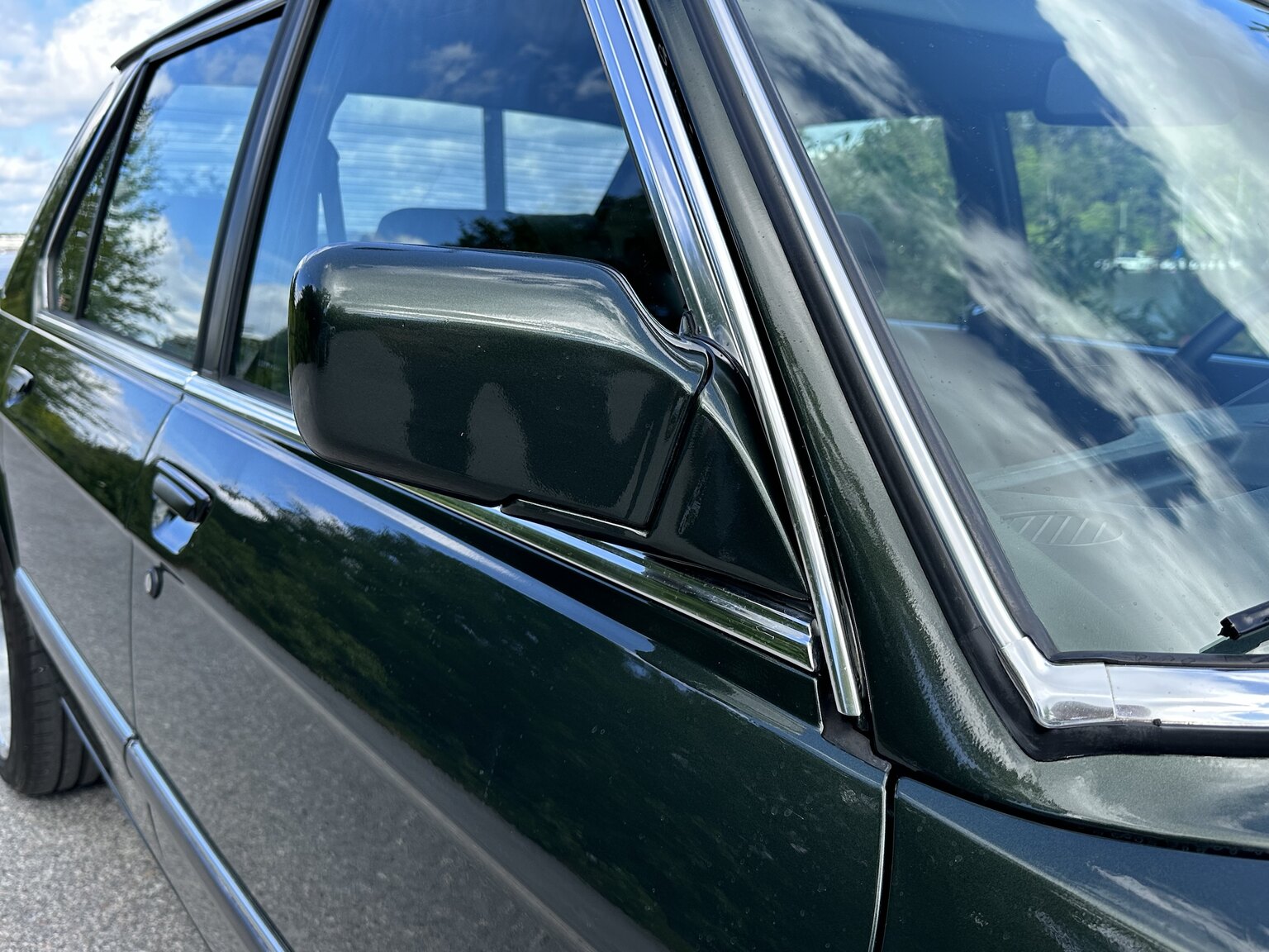 Exteriörbild på 1985 BMW 525E