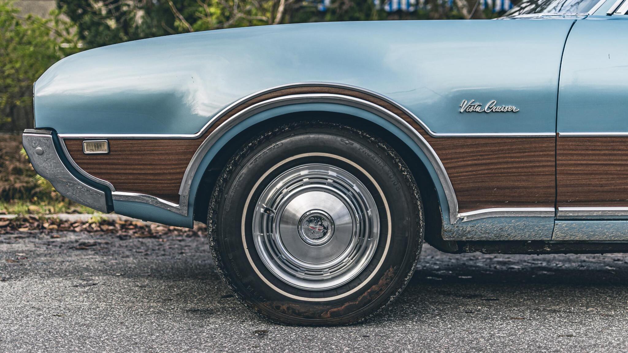 Aussenfoto 1968 Oldsmobile Vista Cruiser