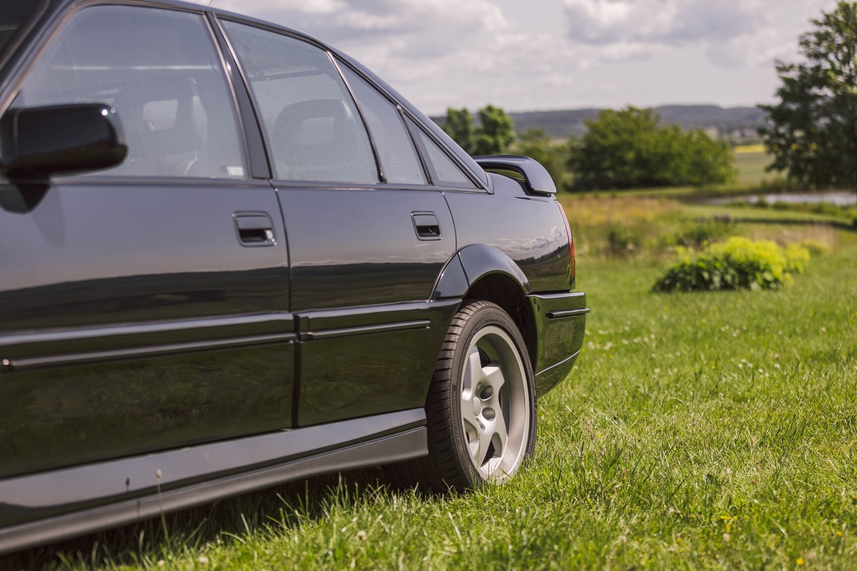 Exterior image of 1991 Lotus Omega