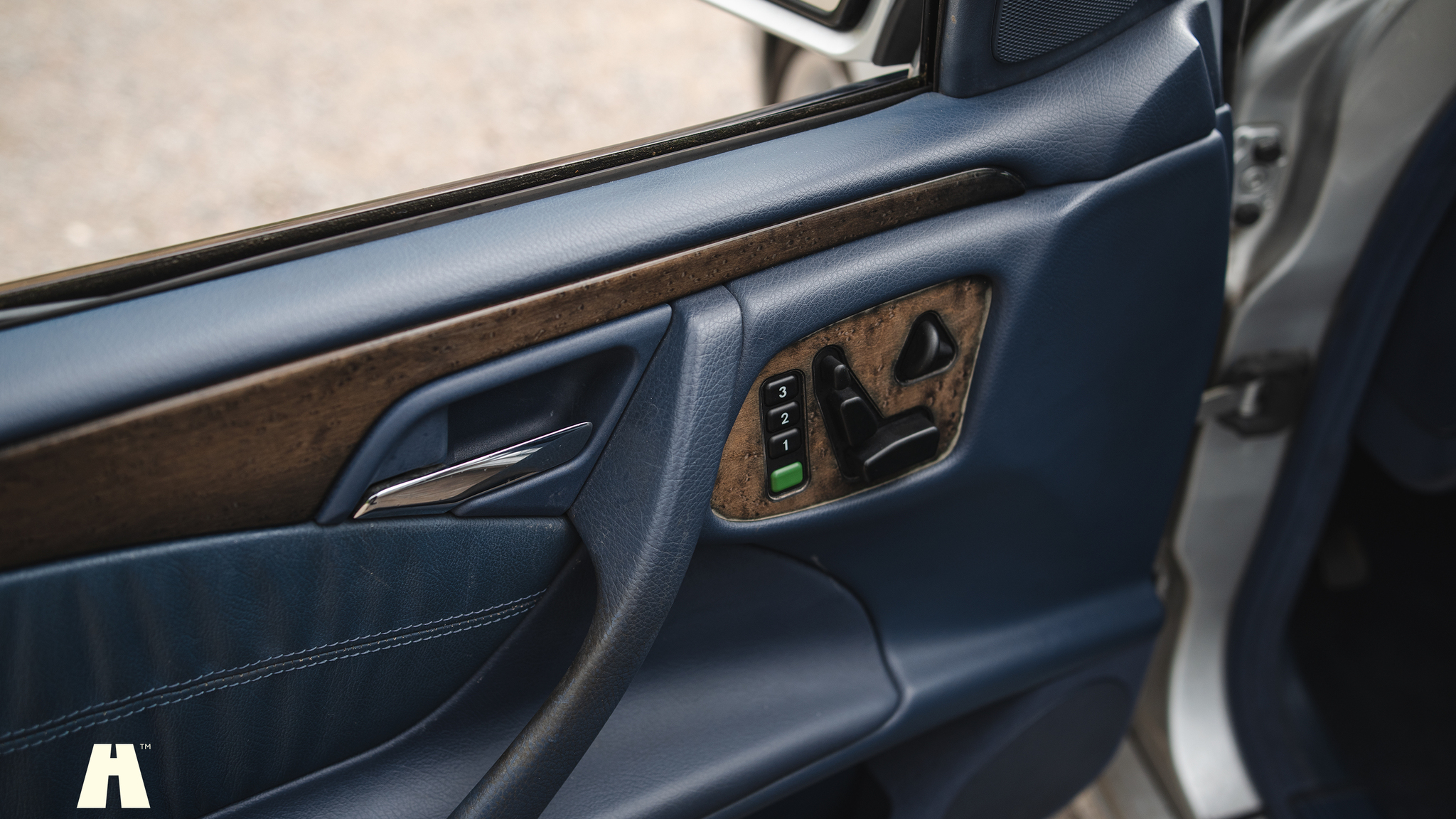 Interiörbild 2000 Mercedes E430