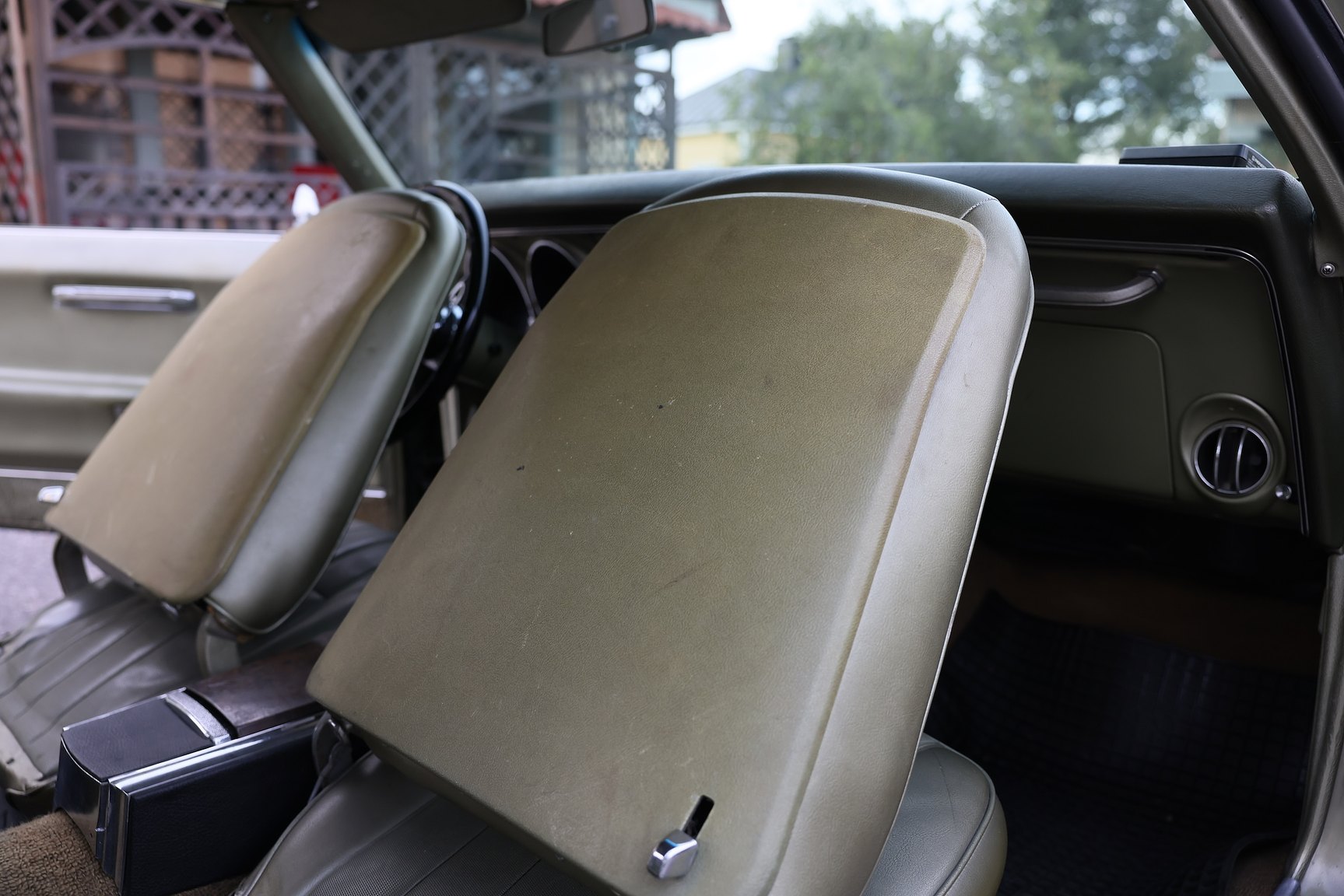 Interior image of 1968 Pontiac Firebird 400 Ram Air