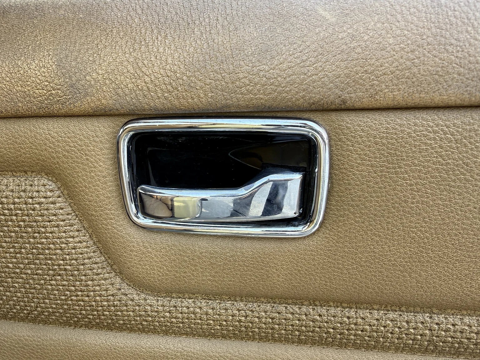 Innenraumfoto von 1974 Mercedes-Benz 230 Automatic (72)