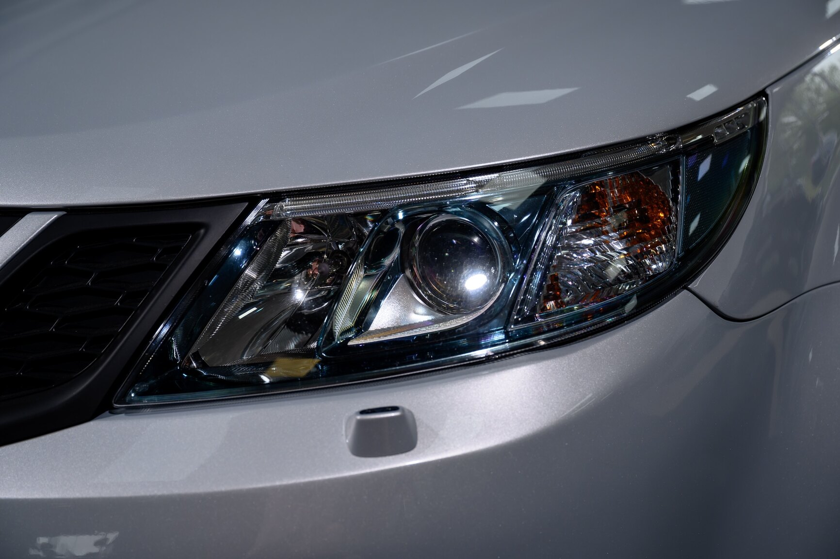 Exterior image of 2008 SAAB 9-3 Aero SportSedan Silver Beast SFRO