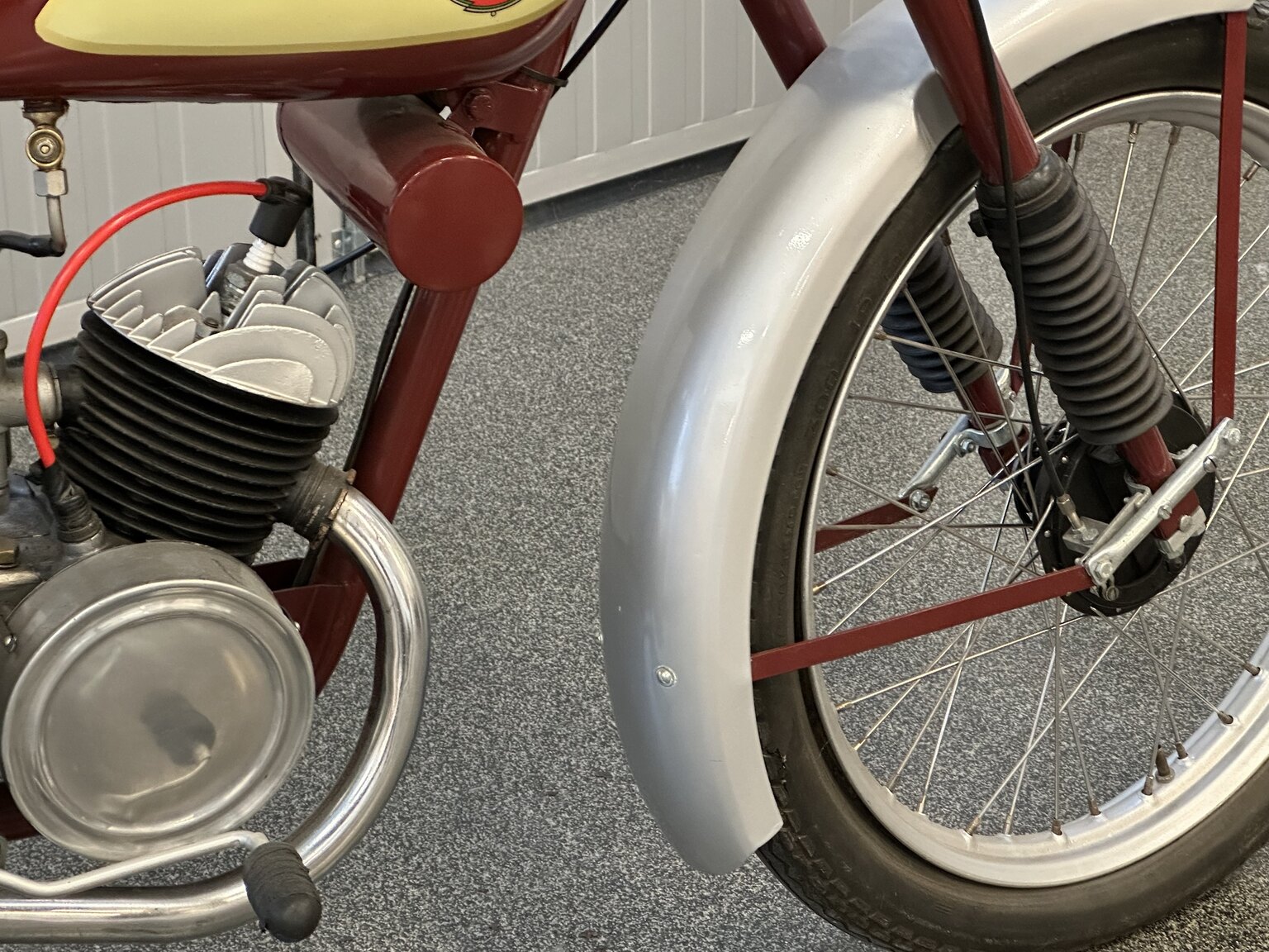 Aussenfoto 1950 NV 125