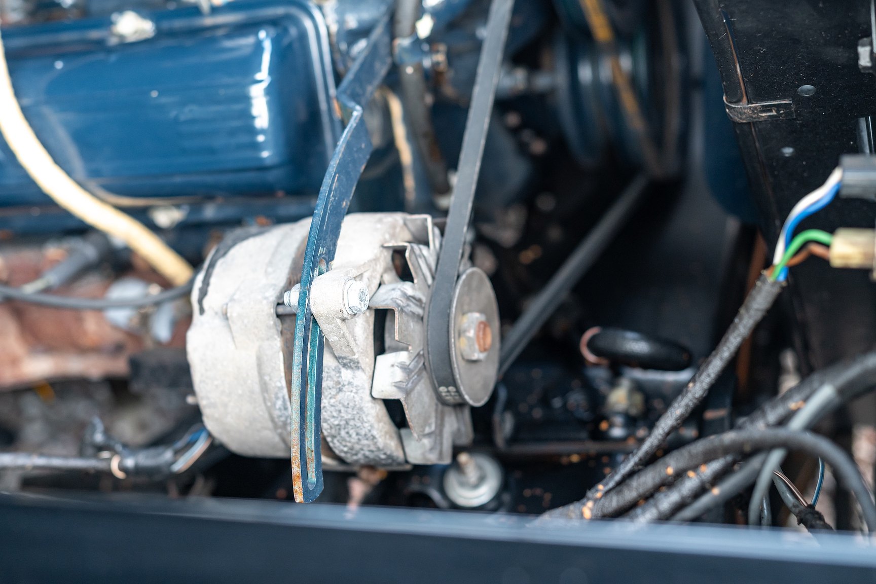 Image of 1958 Cadillac Coupe de Ville mechanics
