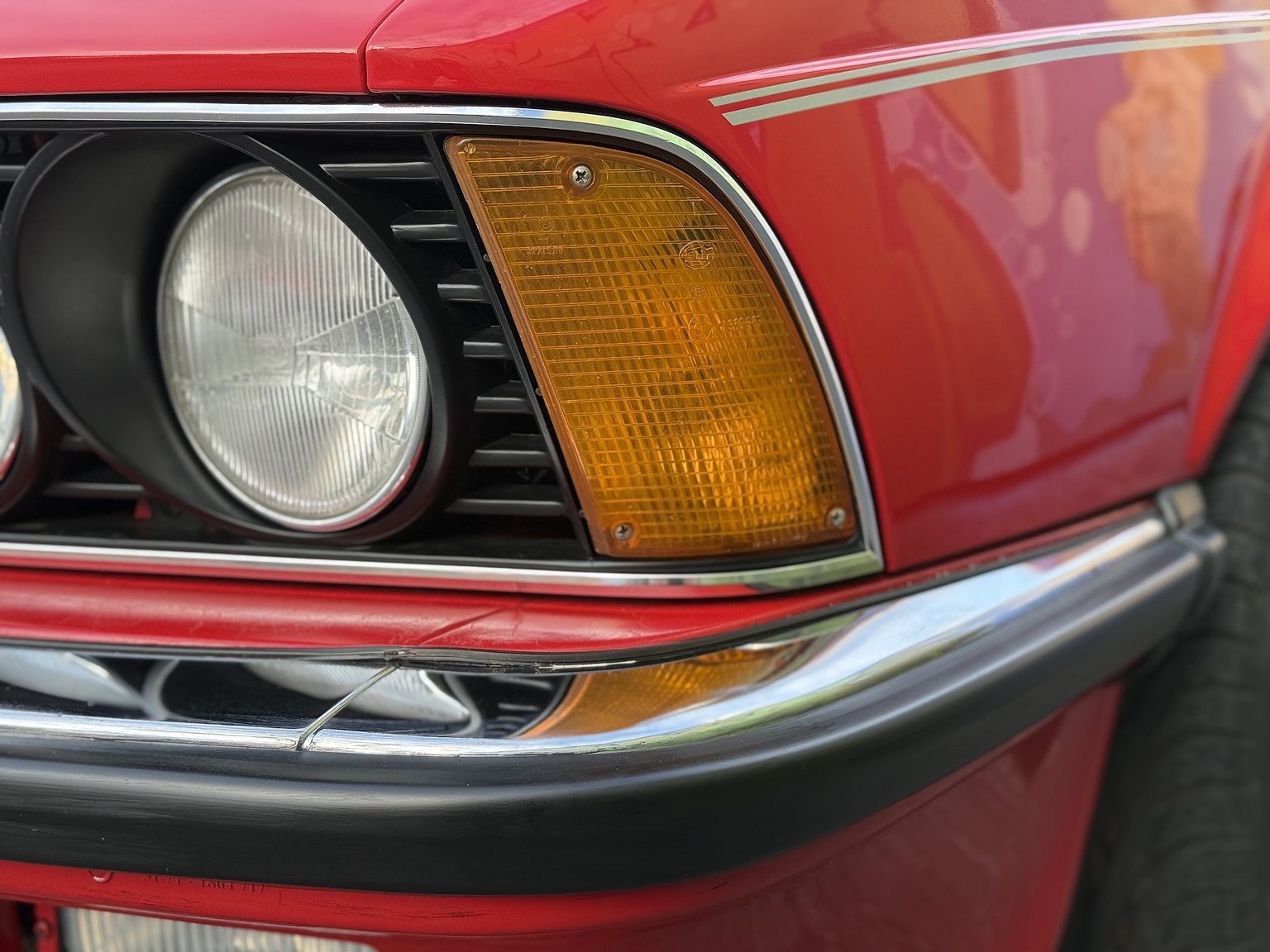 Exteriörbild på 1984 BMW 635CSi