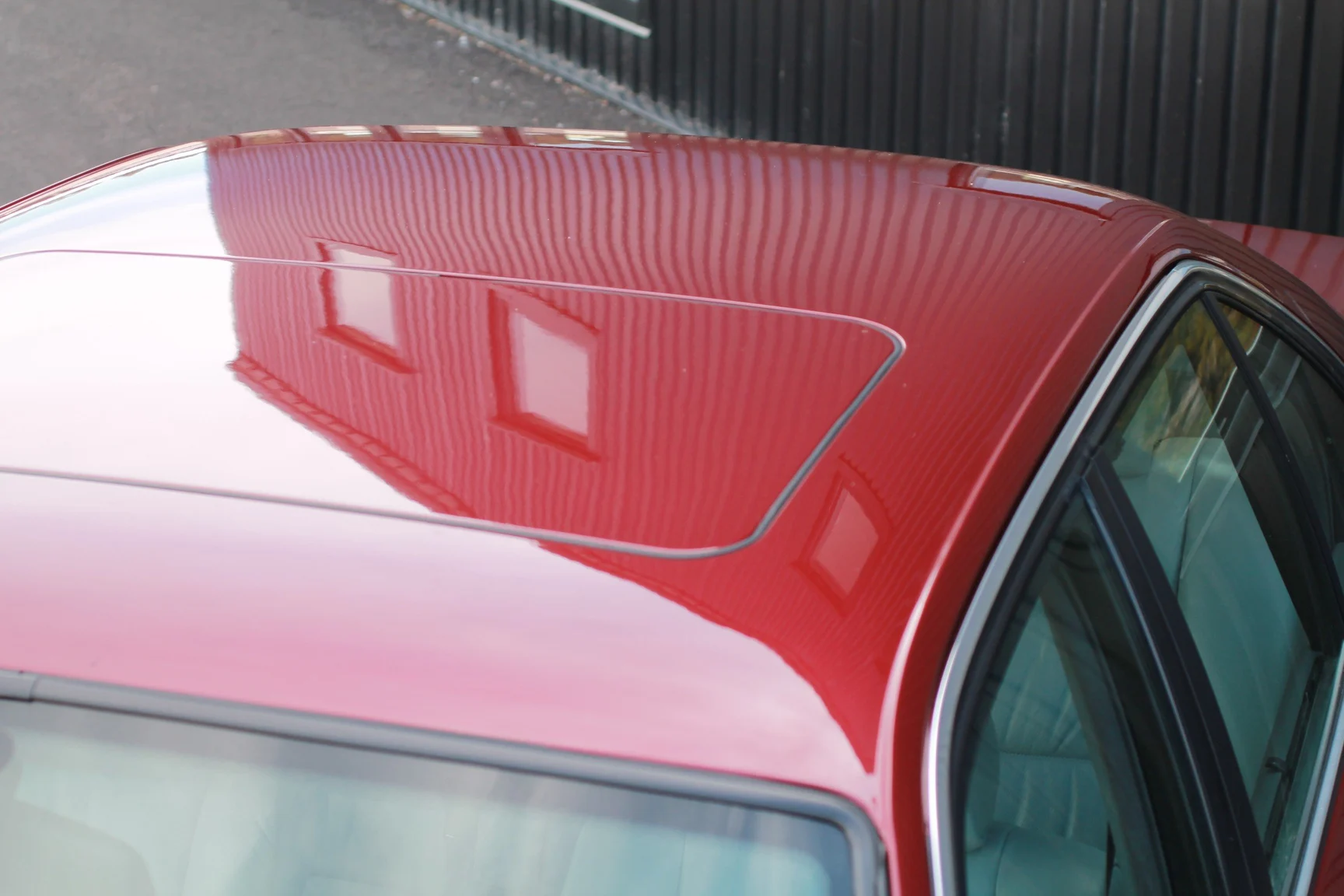 Aussenfoto 1993 BMW 540i Sedan (69)