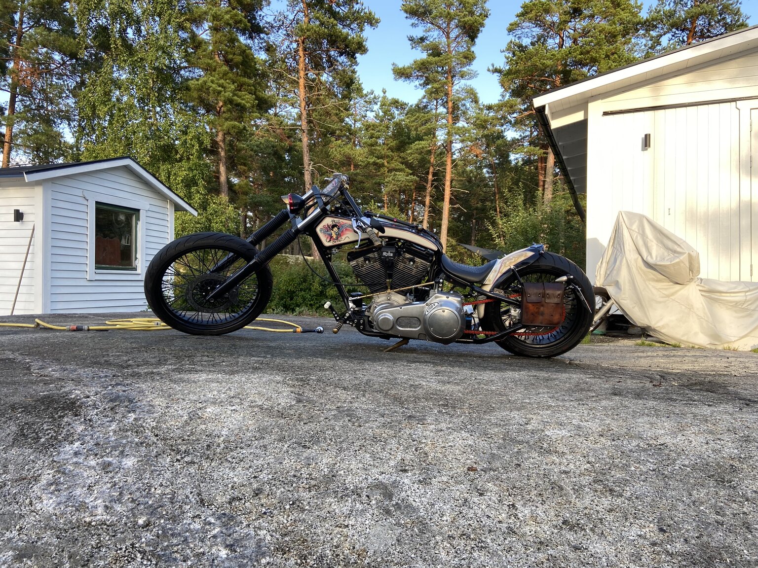 Aussenfoto 2023 Harley-Davidson Soultrain Belle (52)