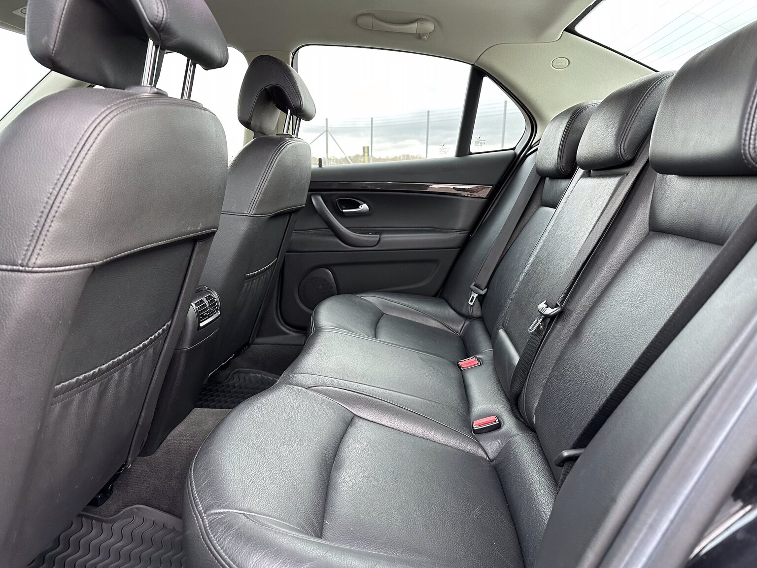 Interior image of 2008 Saab 9-3 Turbo X