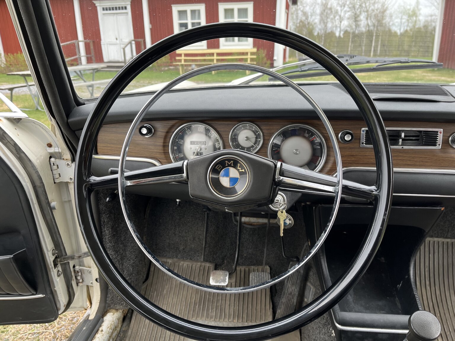 Interior image of 1965 BMW 1800