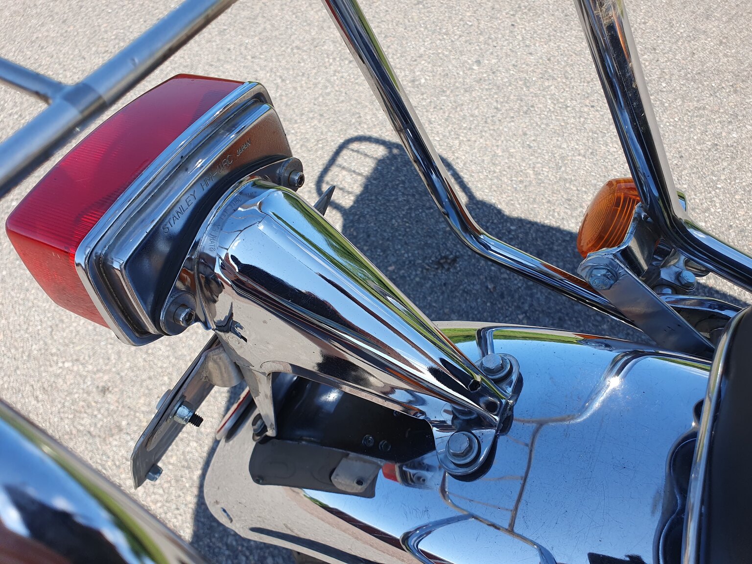 Exterior image of 1971 Honda CB 450 DOHC K3
